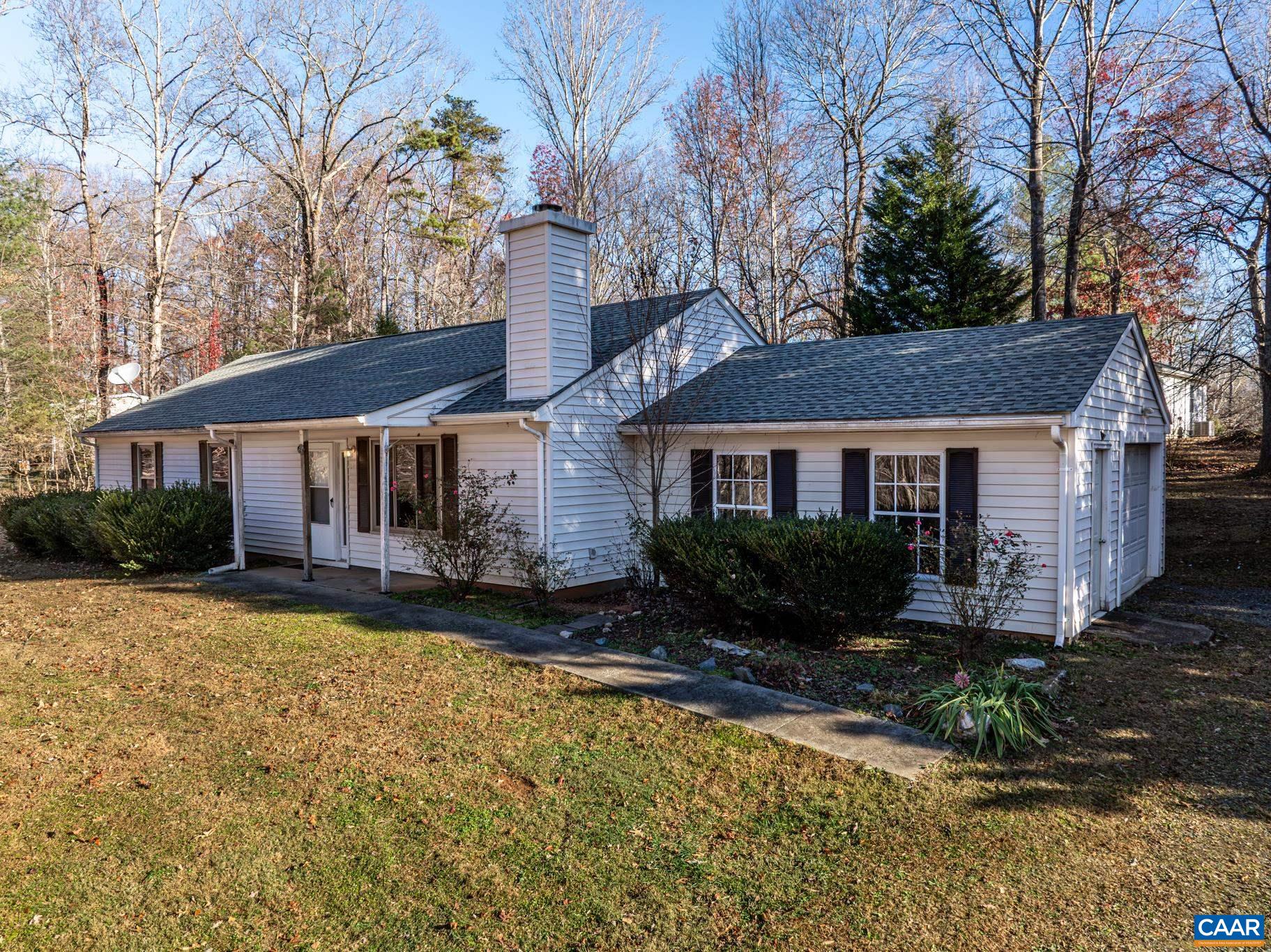 364 LARKSPUR RD