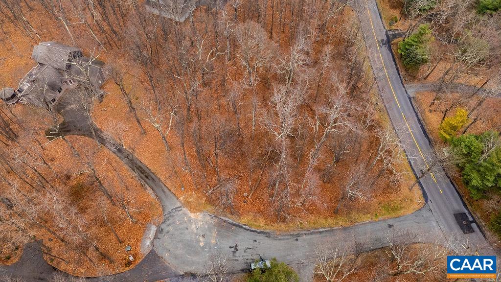 559 LAUREL SPRINGS DR