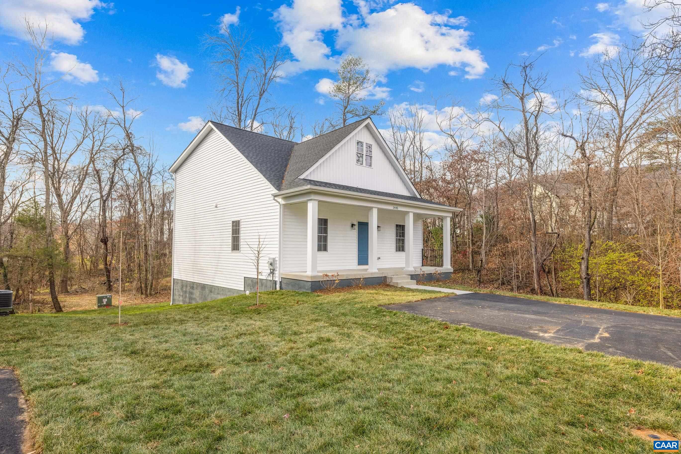 1445 ORCHARD DR