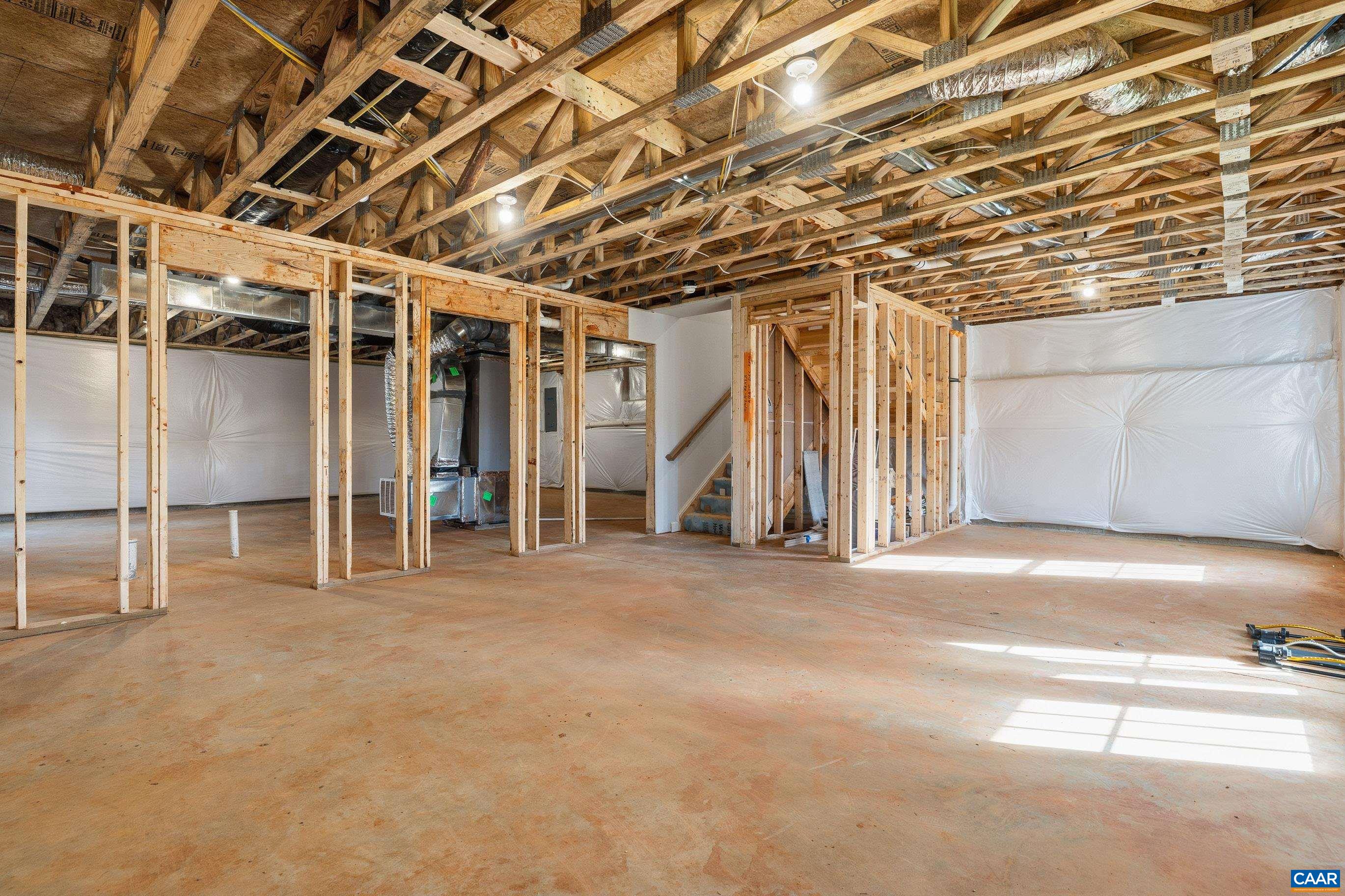 1445 ORCHARD DR
