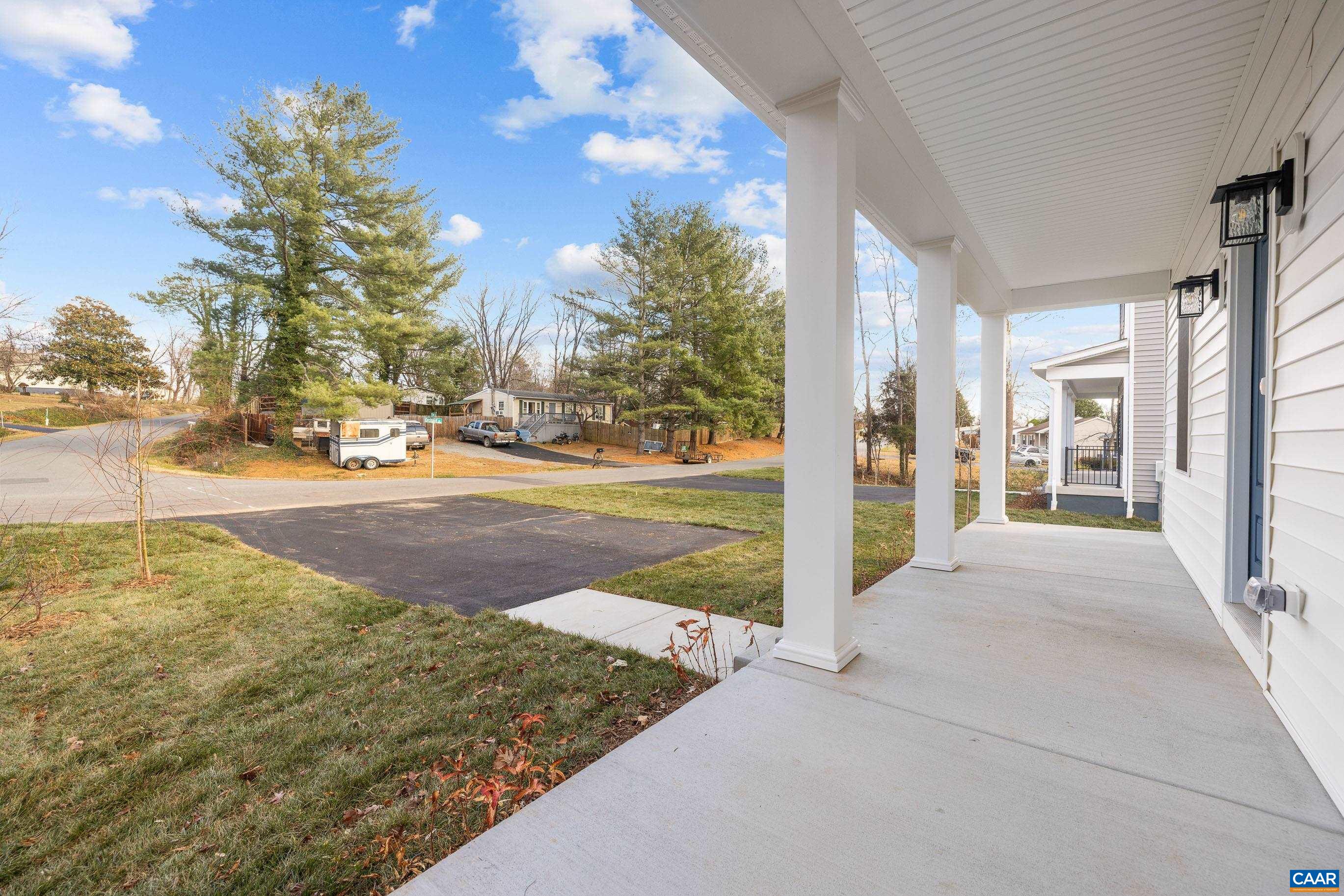 1445 ORCHARD DR