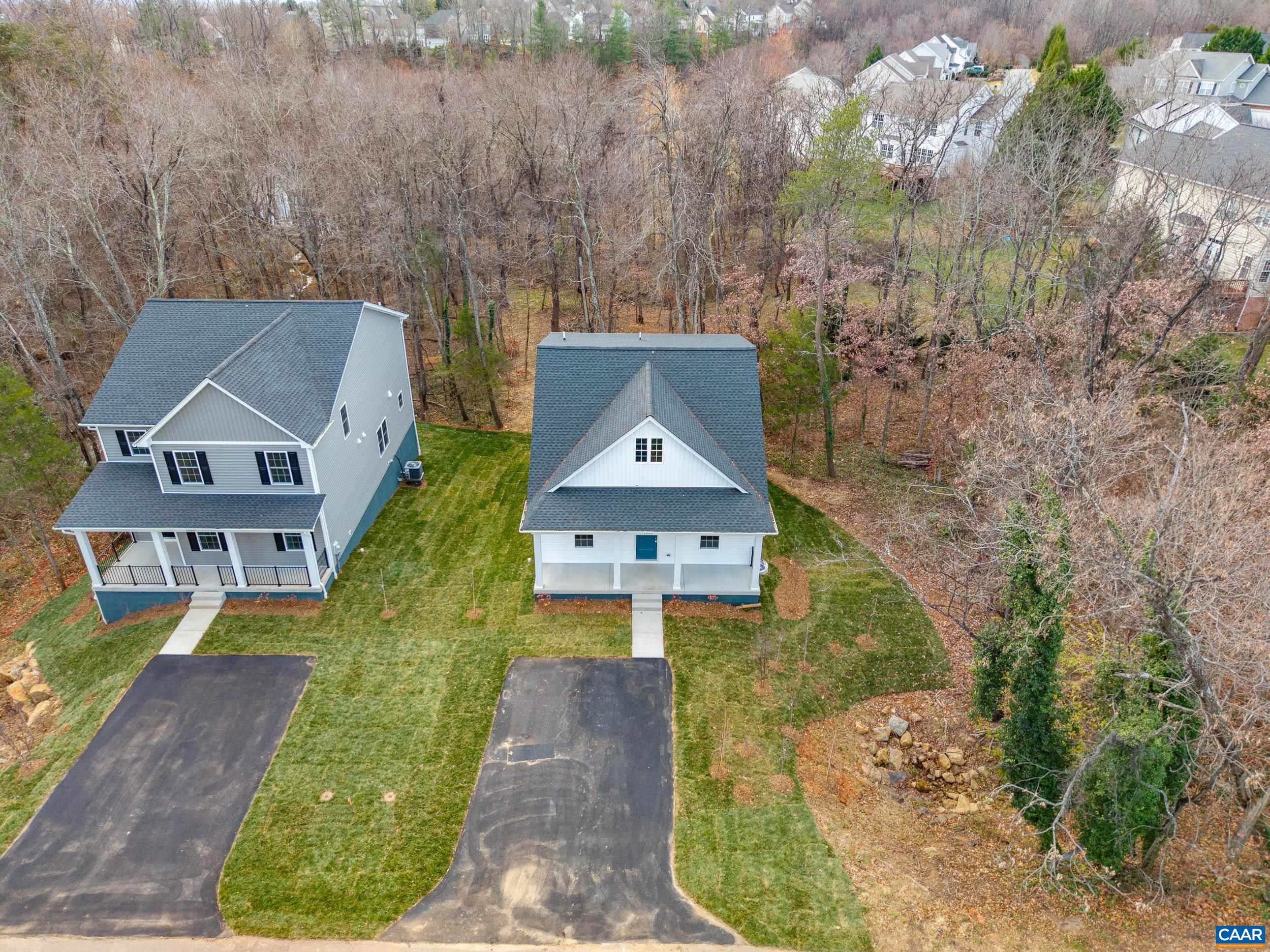 1445 ORCHARD DR