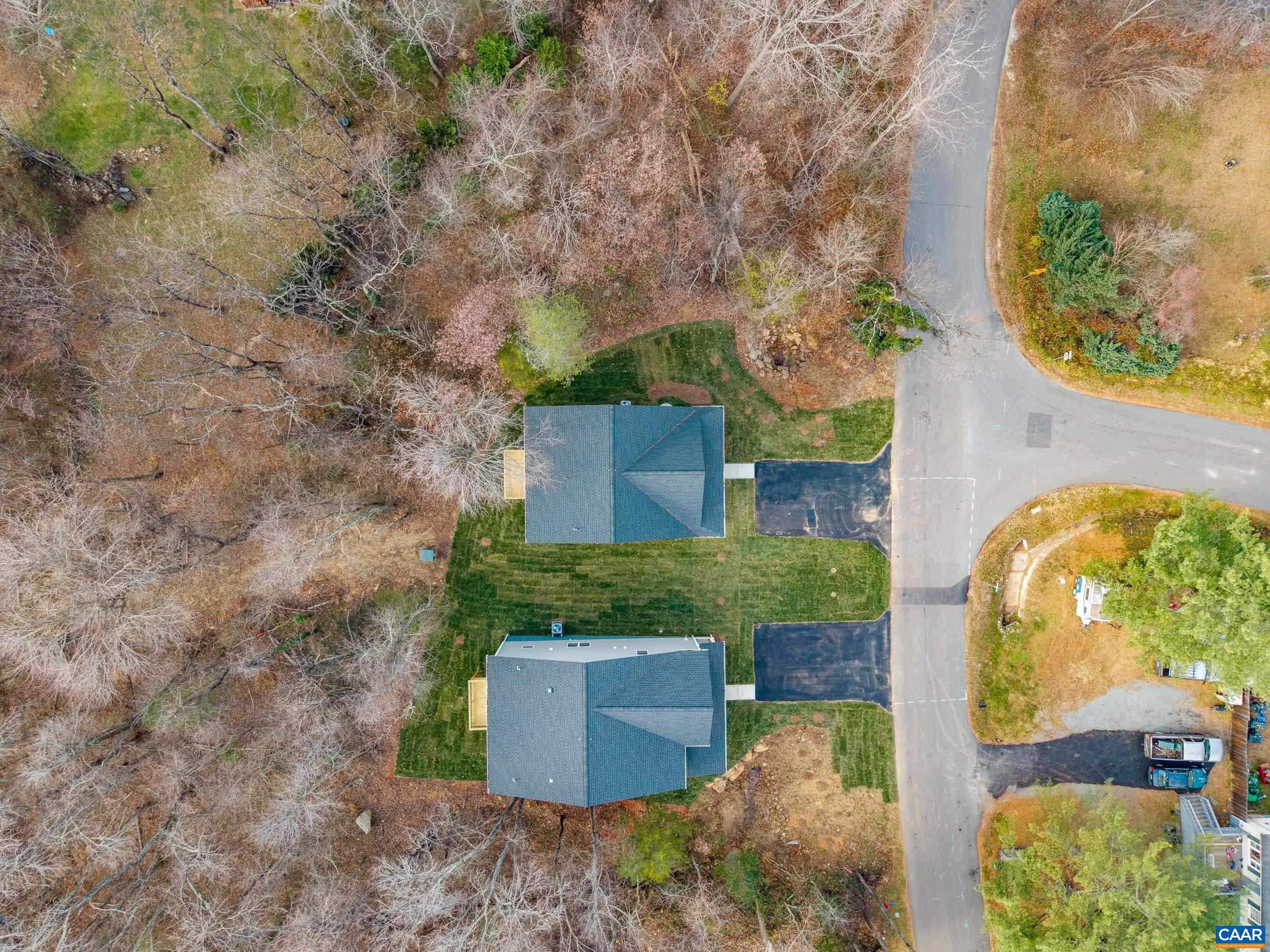 1445 ORCHARD DR