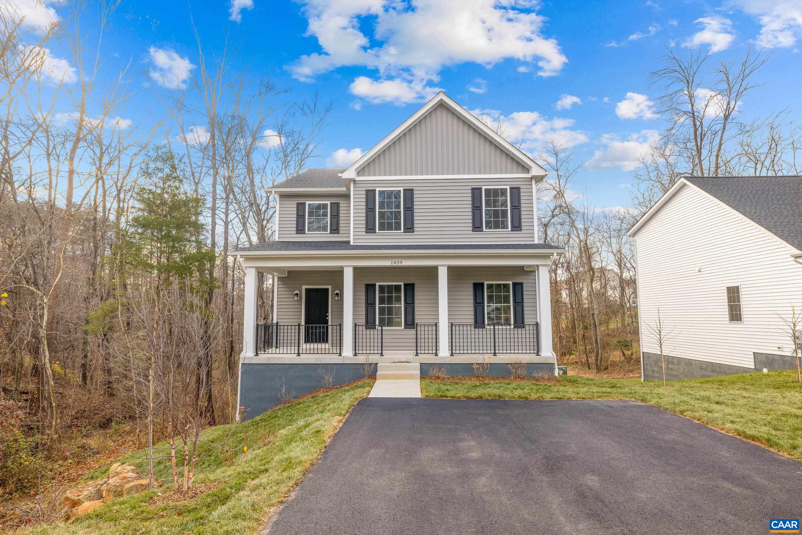 1439 ORCHARD DR
