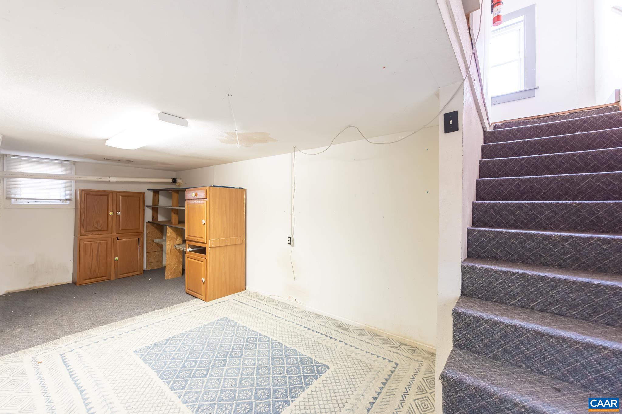 504 NW 12TH ST