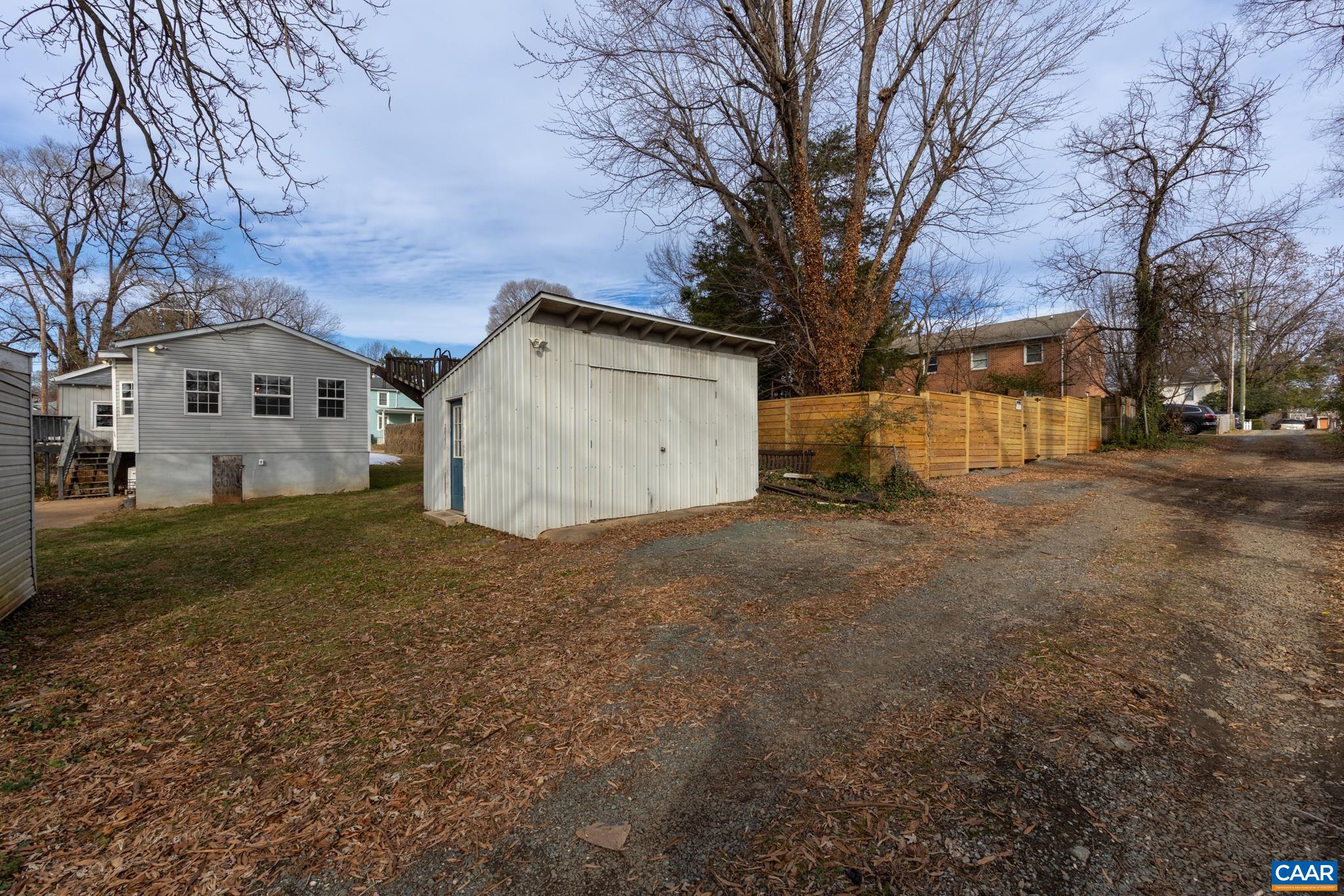 504 NW 12TH ST