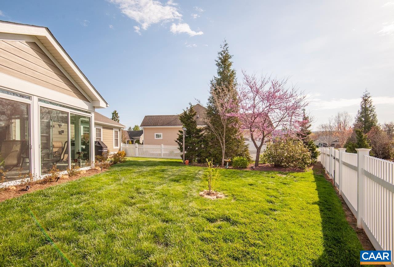 306 STONE ORCHARD DR