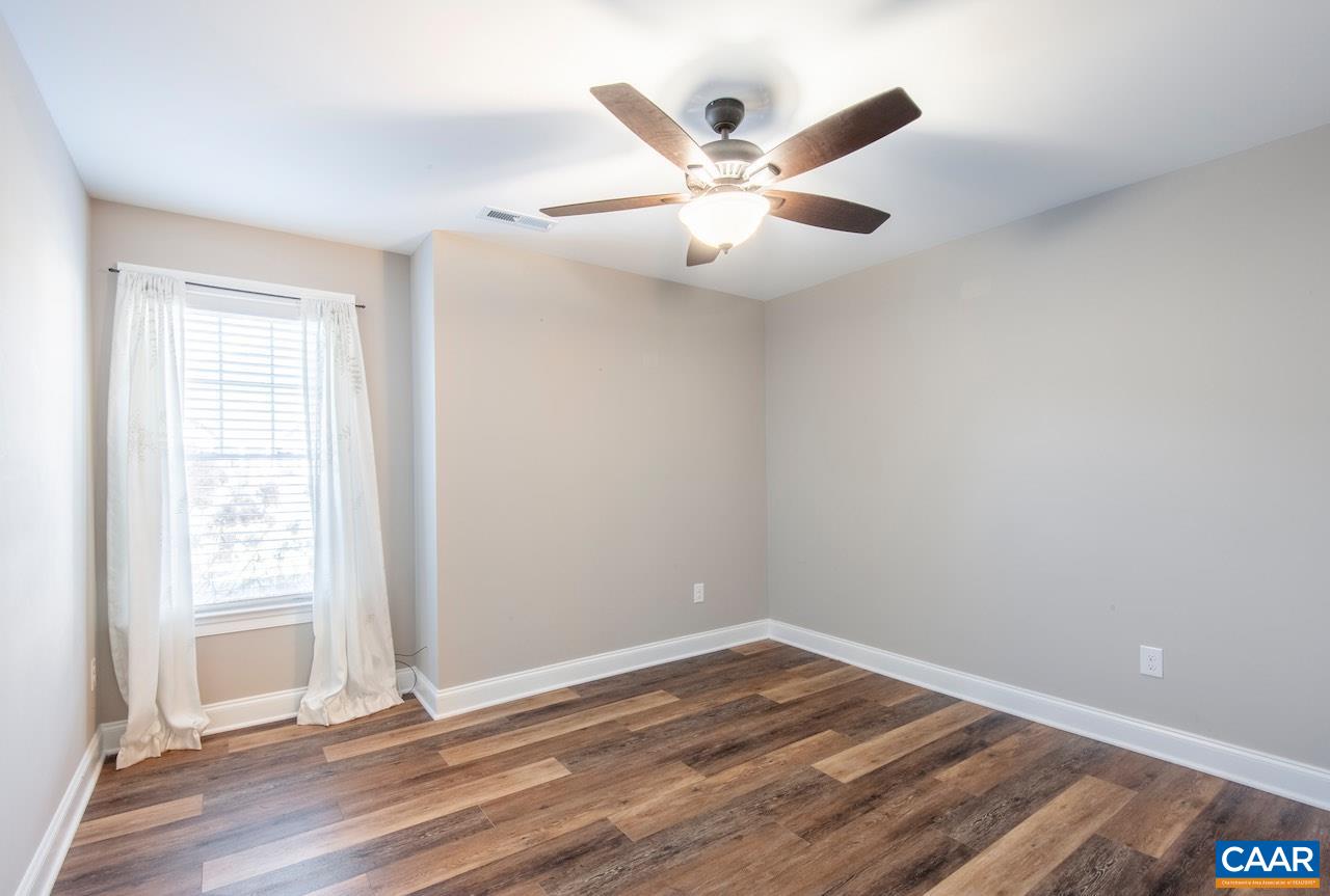 306 STONE ORCHARD DR