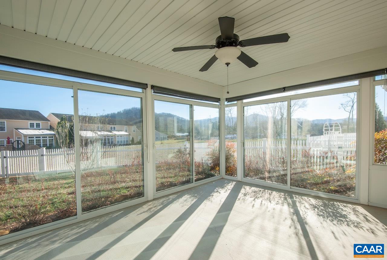 306 STONE ORCHARD DR