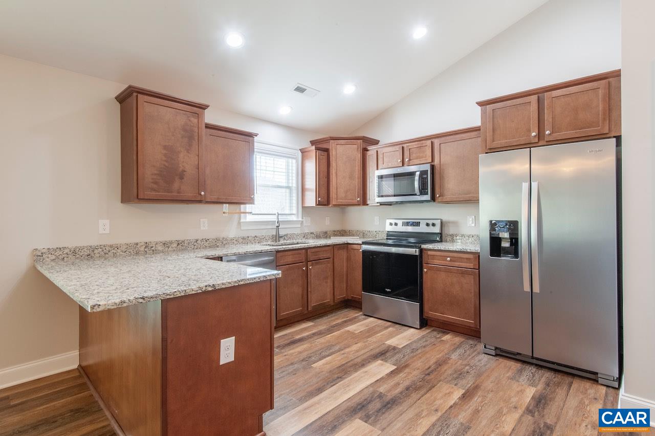 306 STONE ORCHARD DR