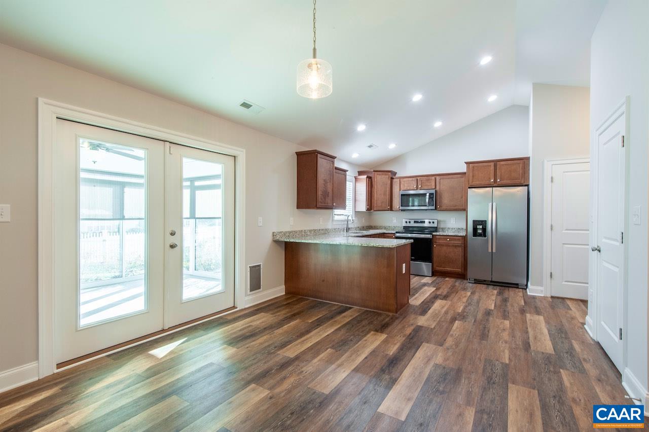 306 STONE ORCHARD DR