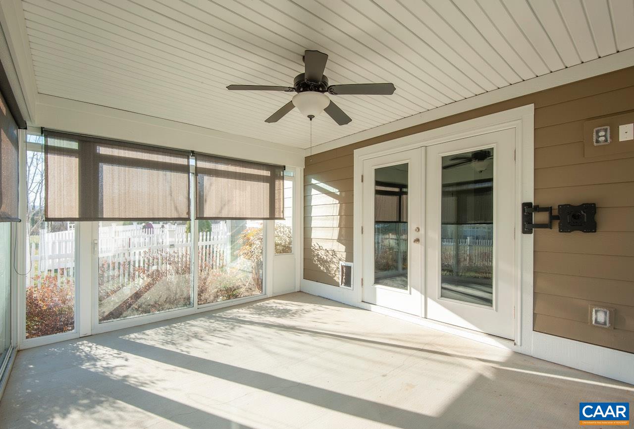 306 STONE ORCHARD DR