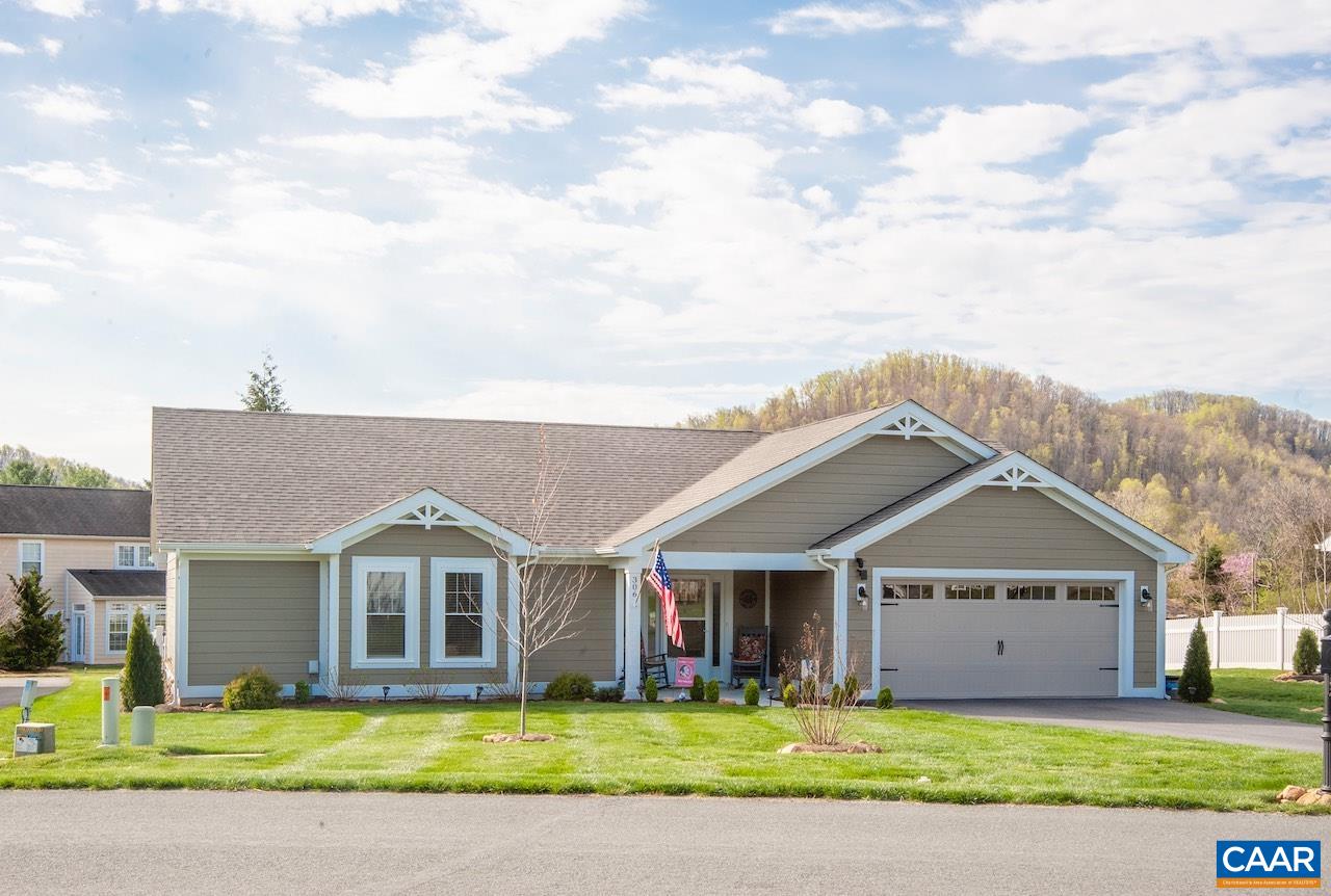 306 STONE ORCHARD DR