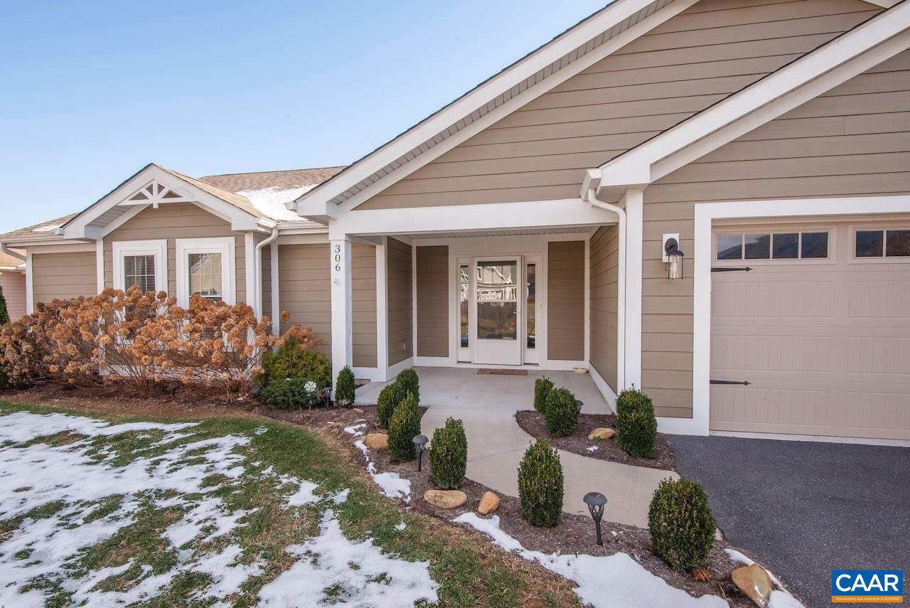 306 STONE ORCHARD DR