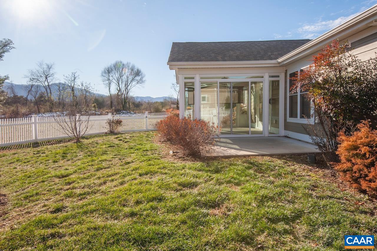 306 STONE ORCHARD DR