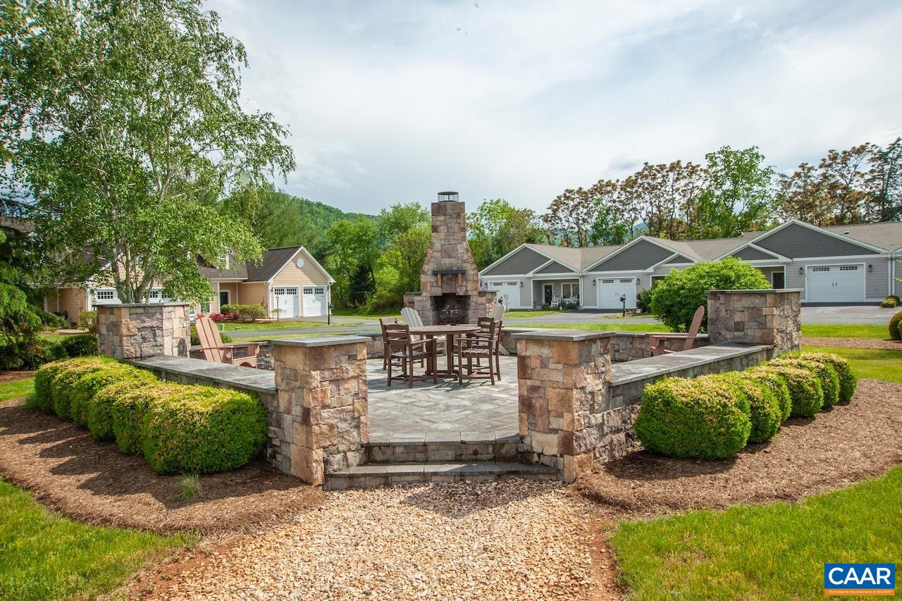 306 STONE ORCHARD DR