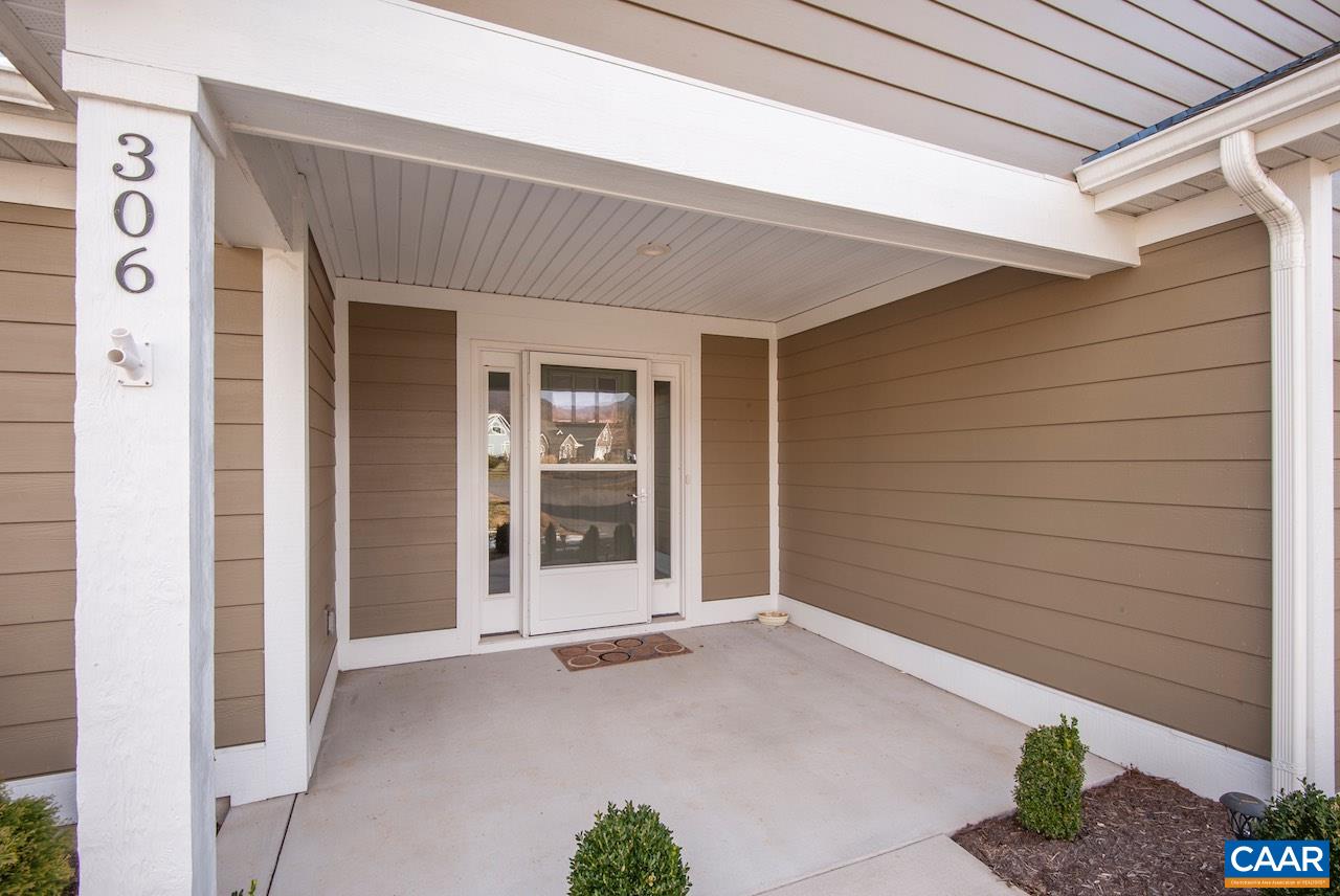 306 STONE ORCHARD DR