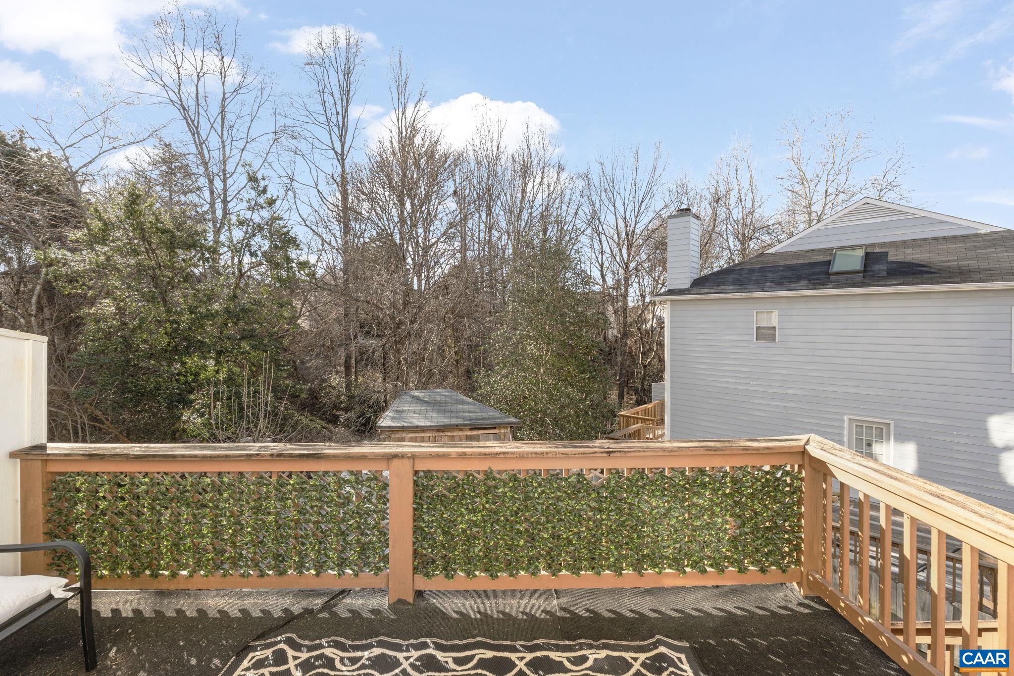 2319 FINCH CT