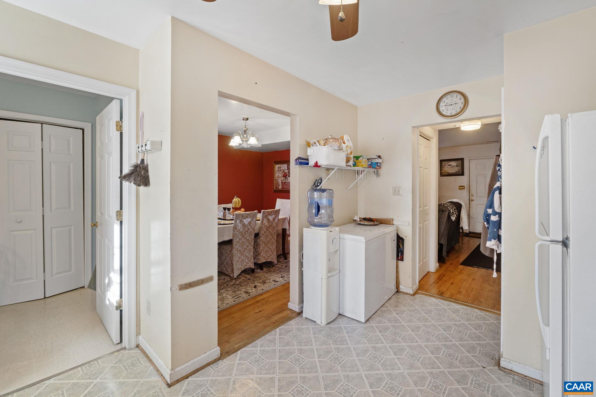 2319 FINCH CT
