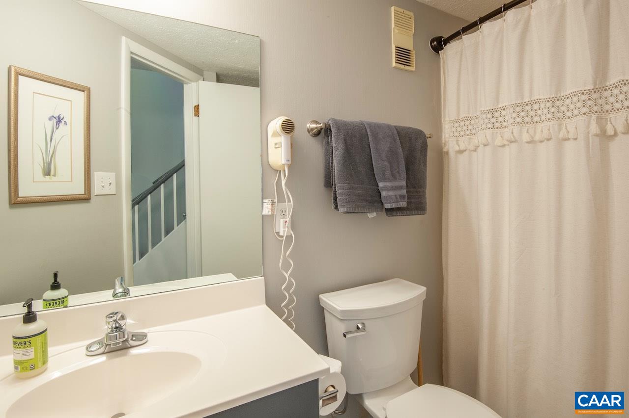 485 THREE RIDGES CONDOS