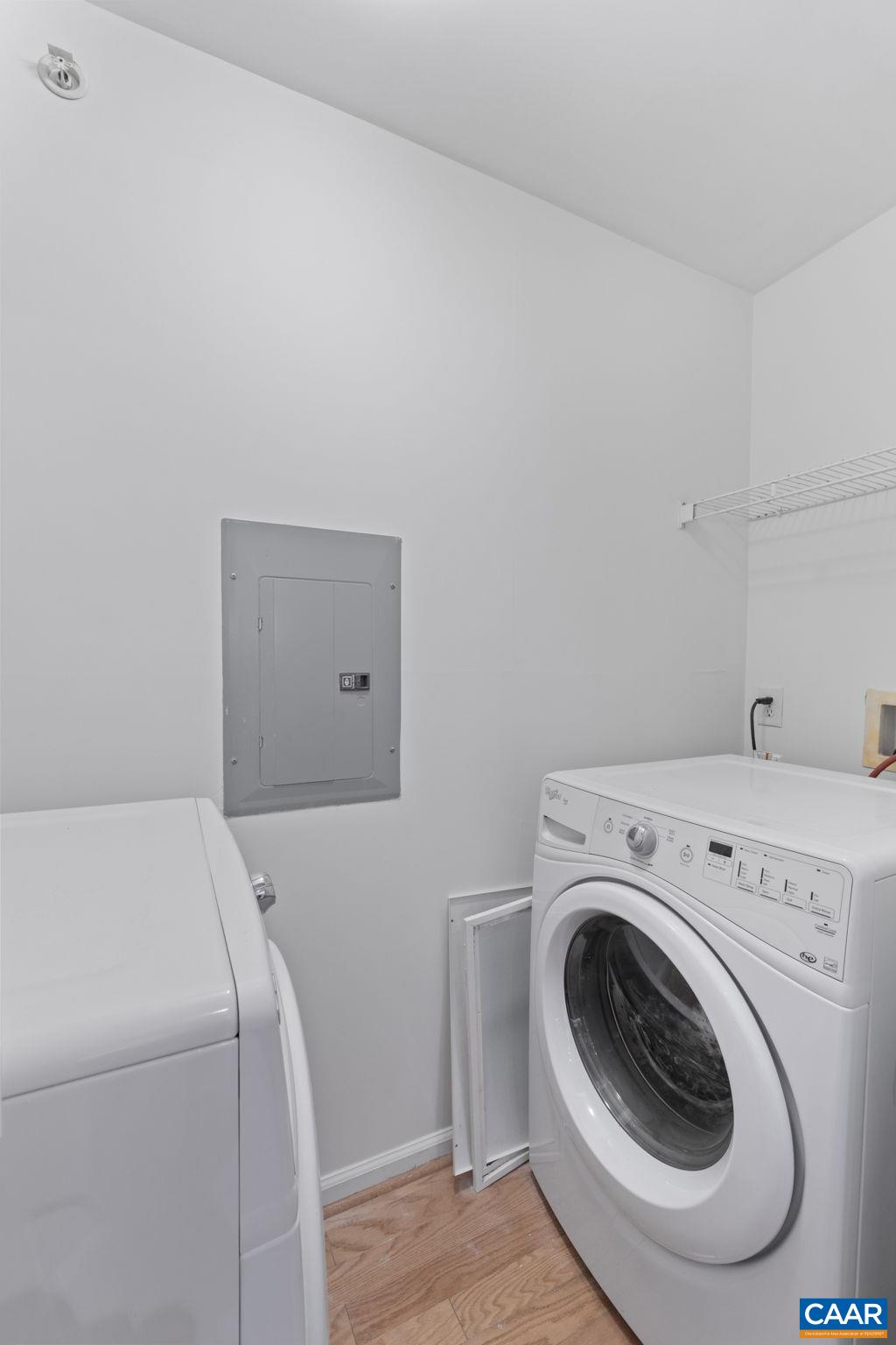 765 WALKER SQ Unit: 1A