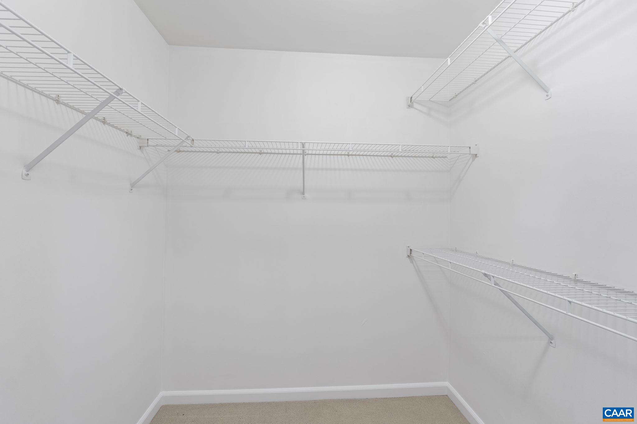 765 WALKER SQ Unit: 1A