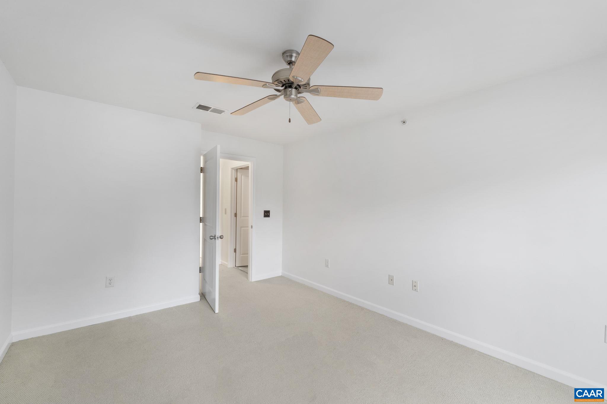 765 WALKER SQ Unit: 1A