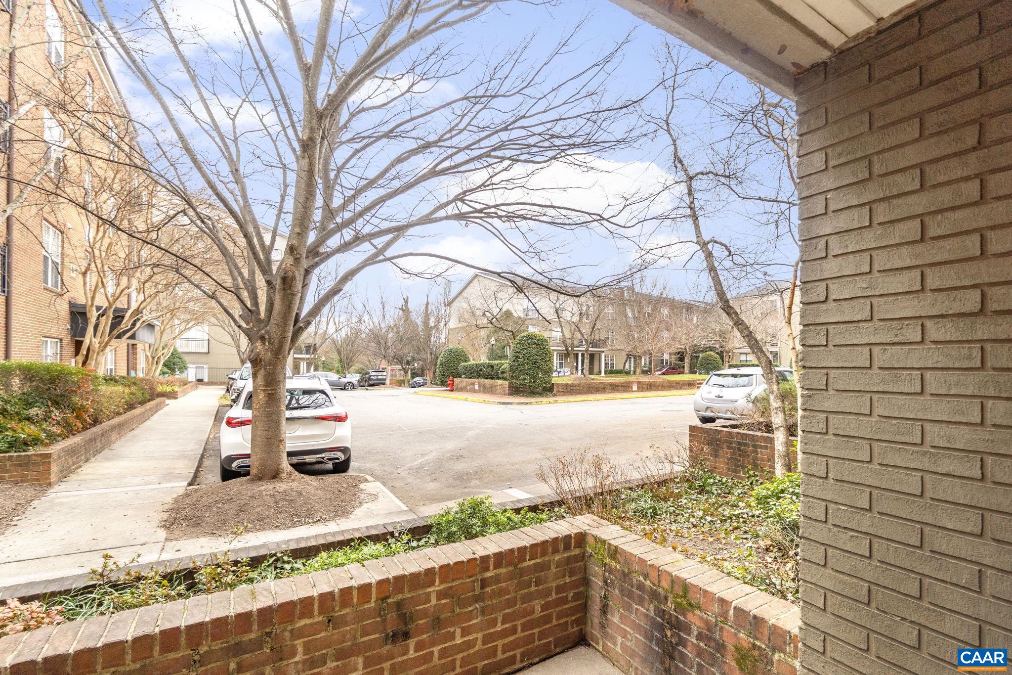 765 WALKER SQ Unit: 1A
