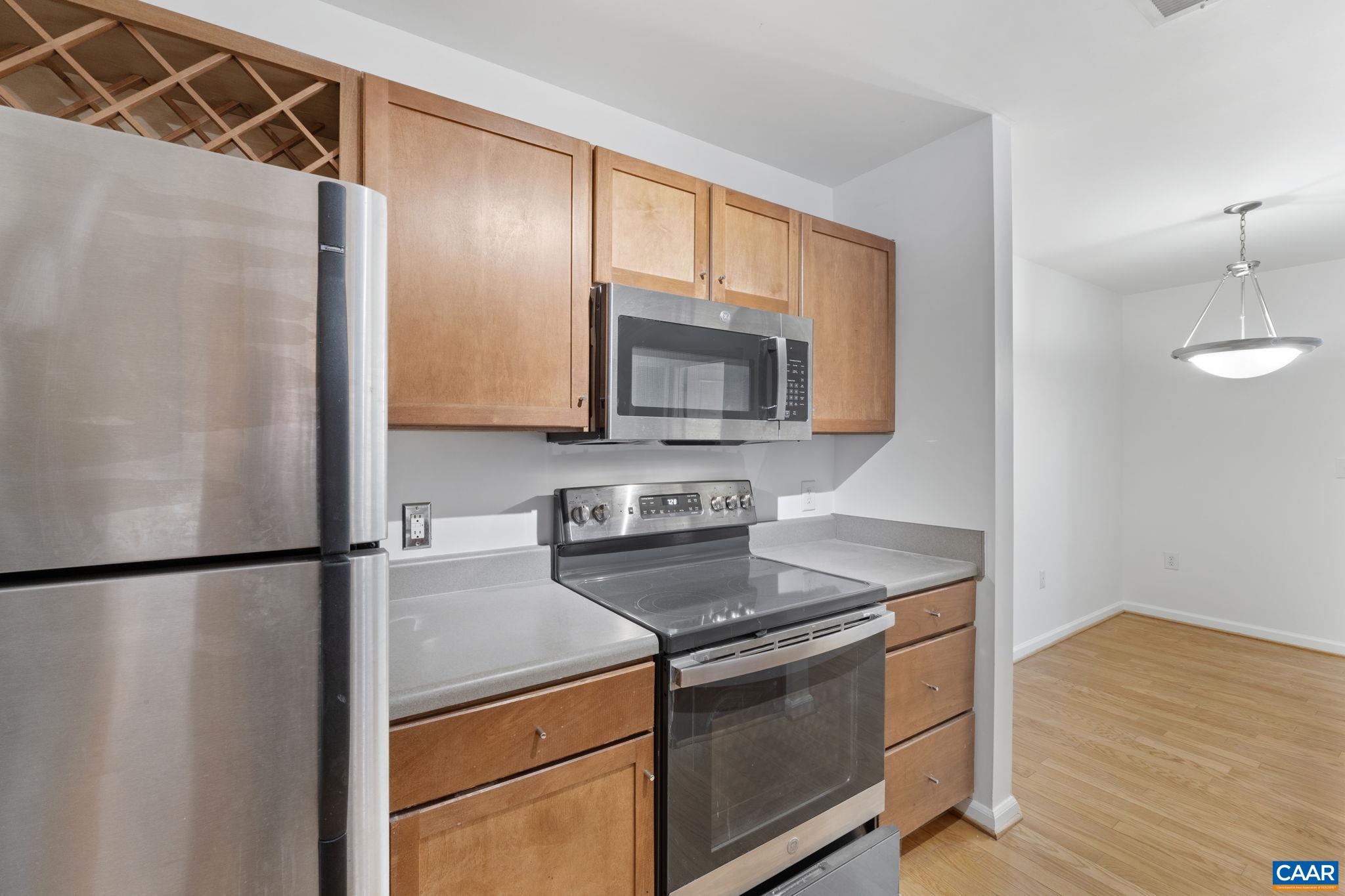 765 WALKER SQ Unit: 1A