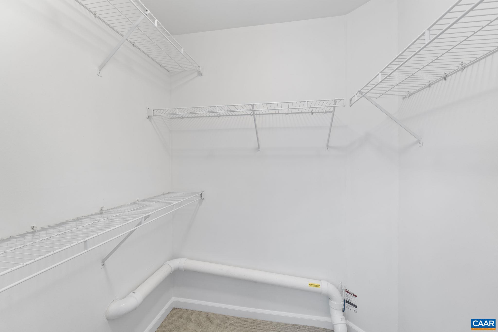 765 WALKER SQ Unit: 1A