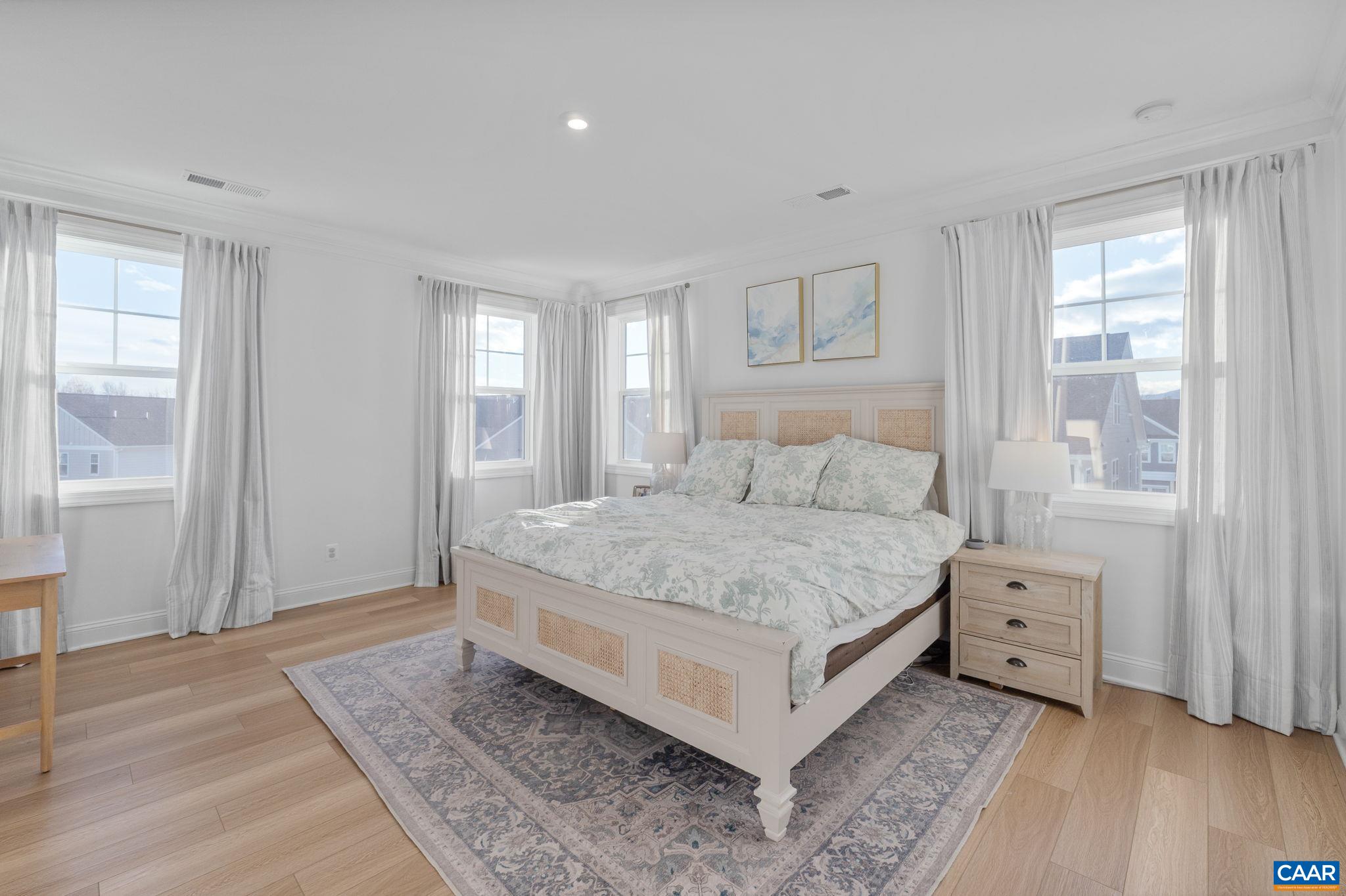 1006 BARKLEY VIEW CT