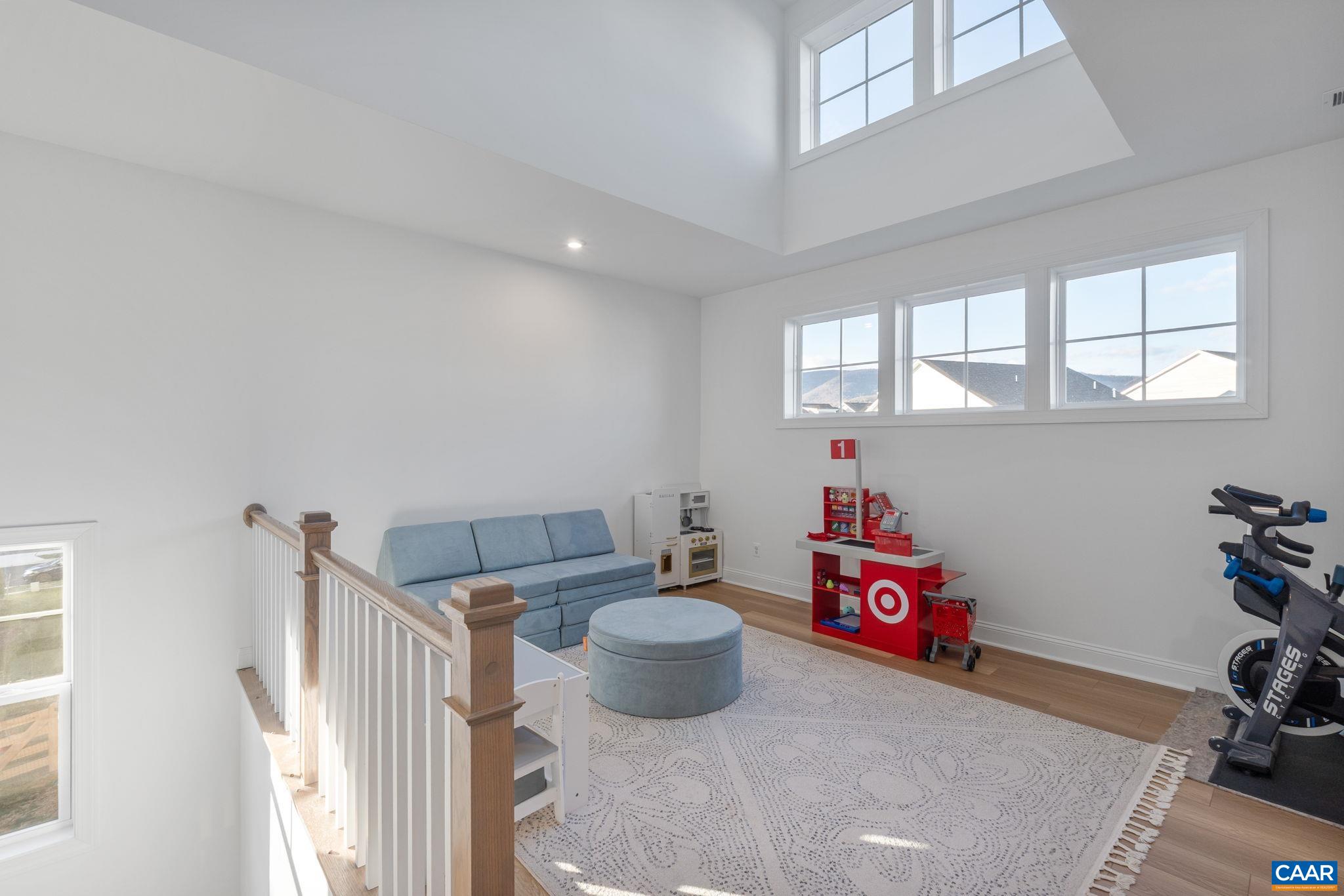 1006 BARKLEY VIEW CT