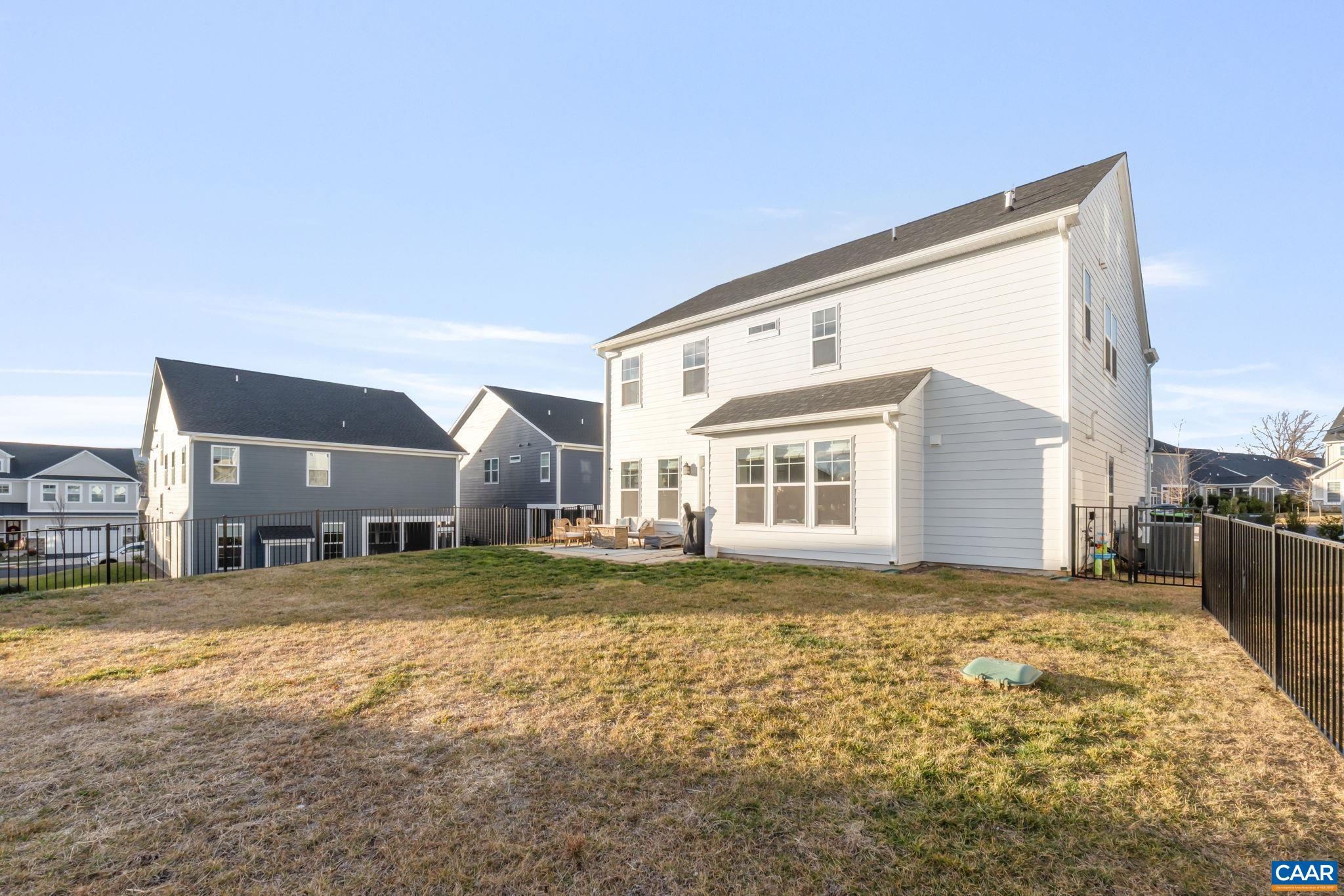 1006 BARKLEY VIEW CT