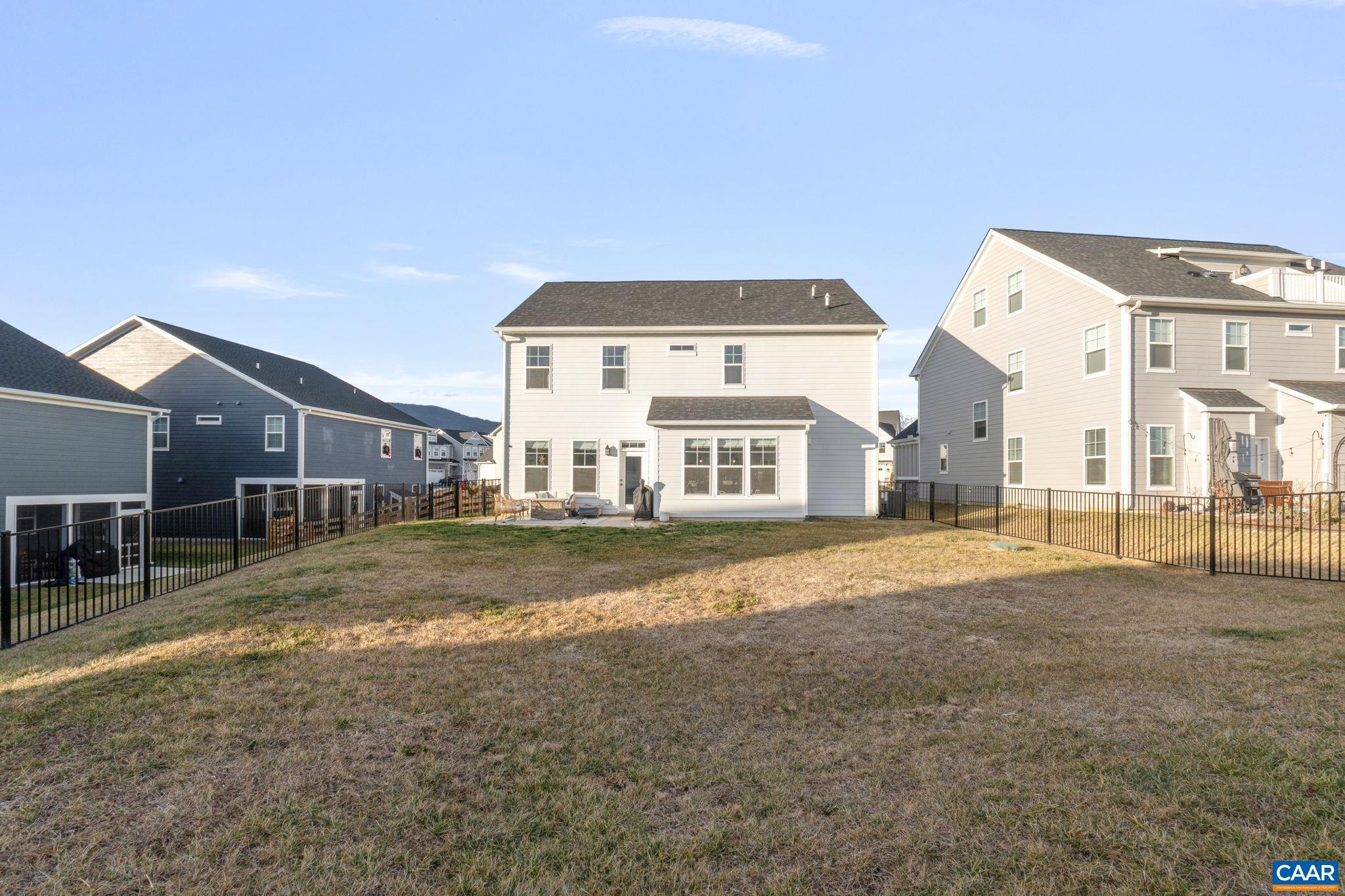 1006 BARKLEY VIEW CT