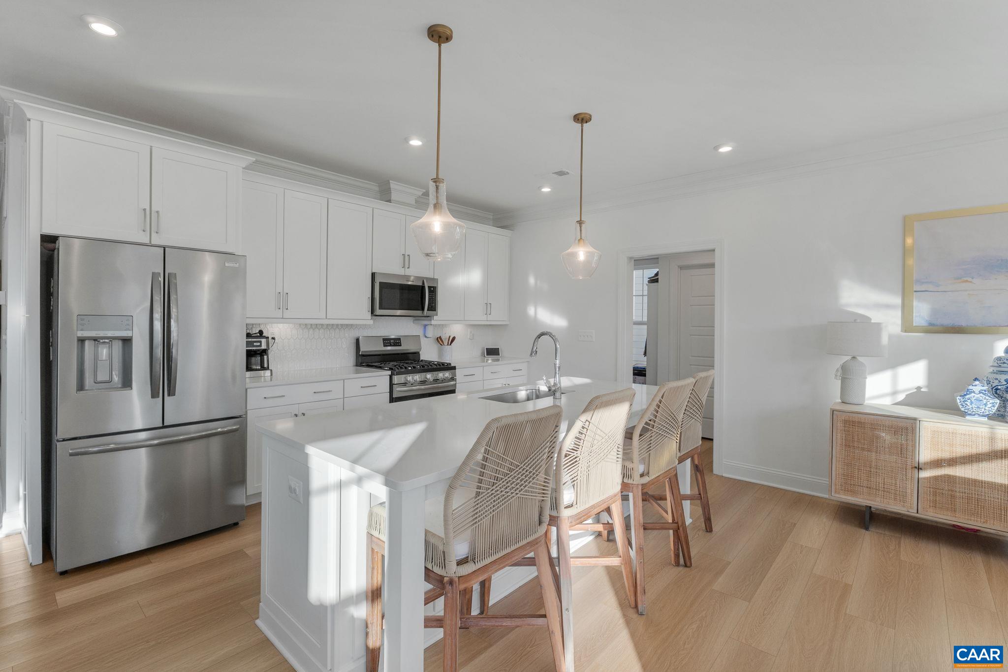 1006 BARKLEY VIEW CT