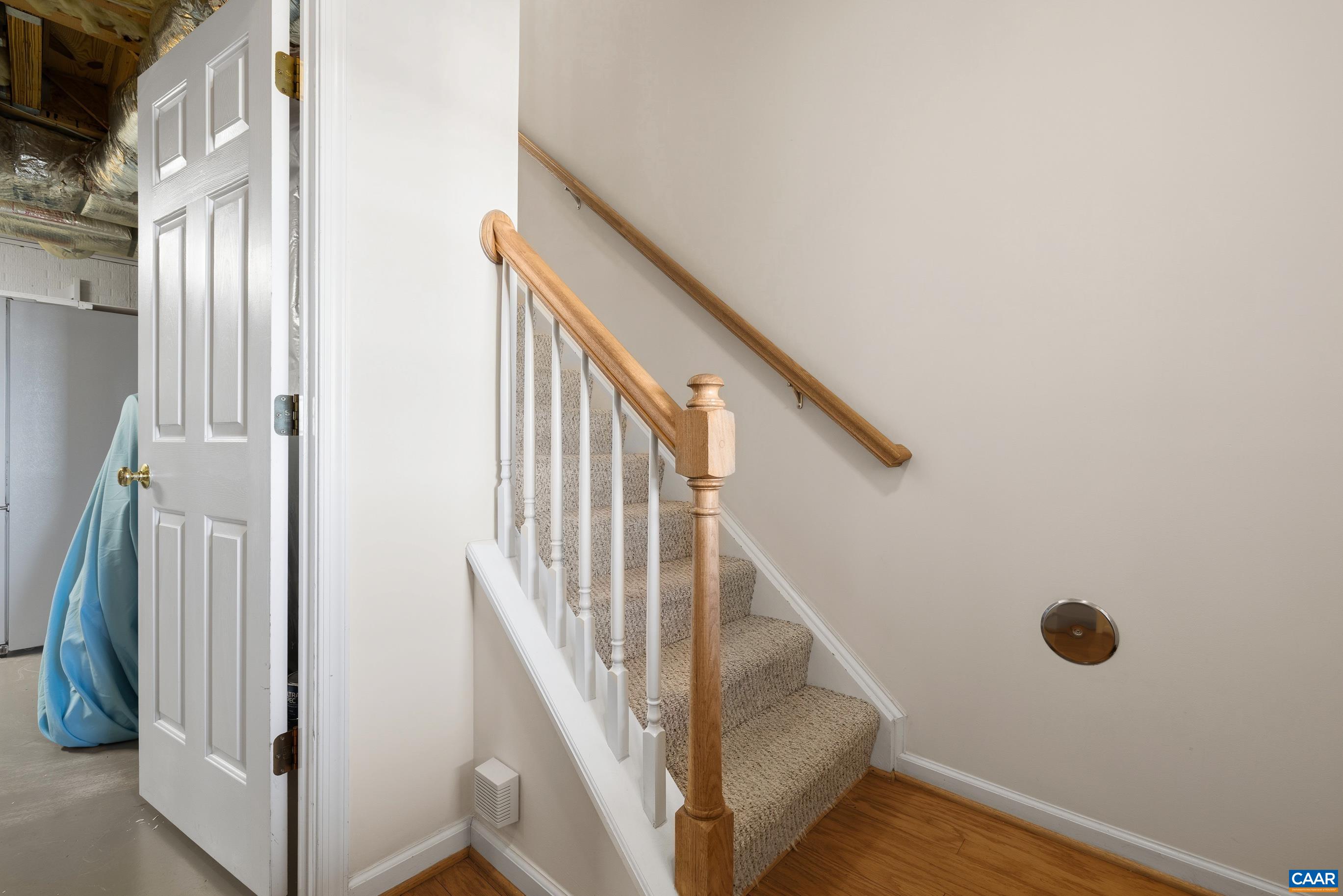 1372 STONEY RIDGE RD