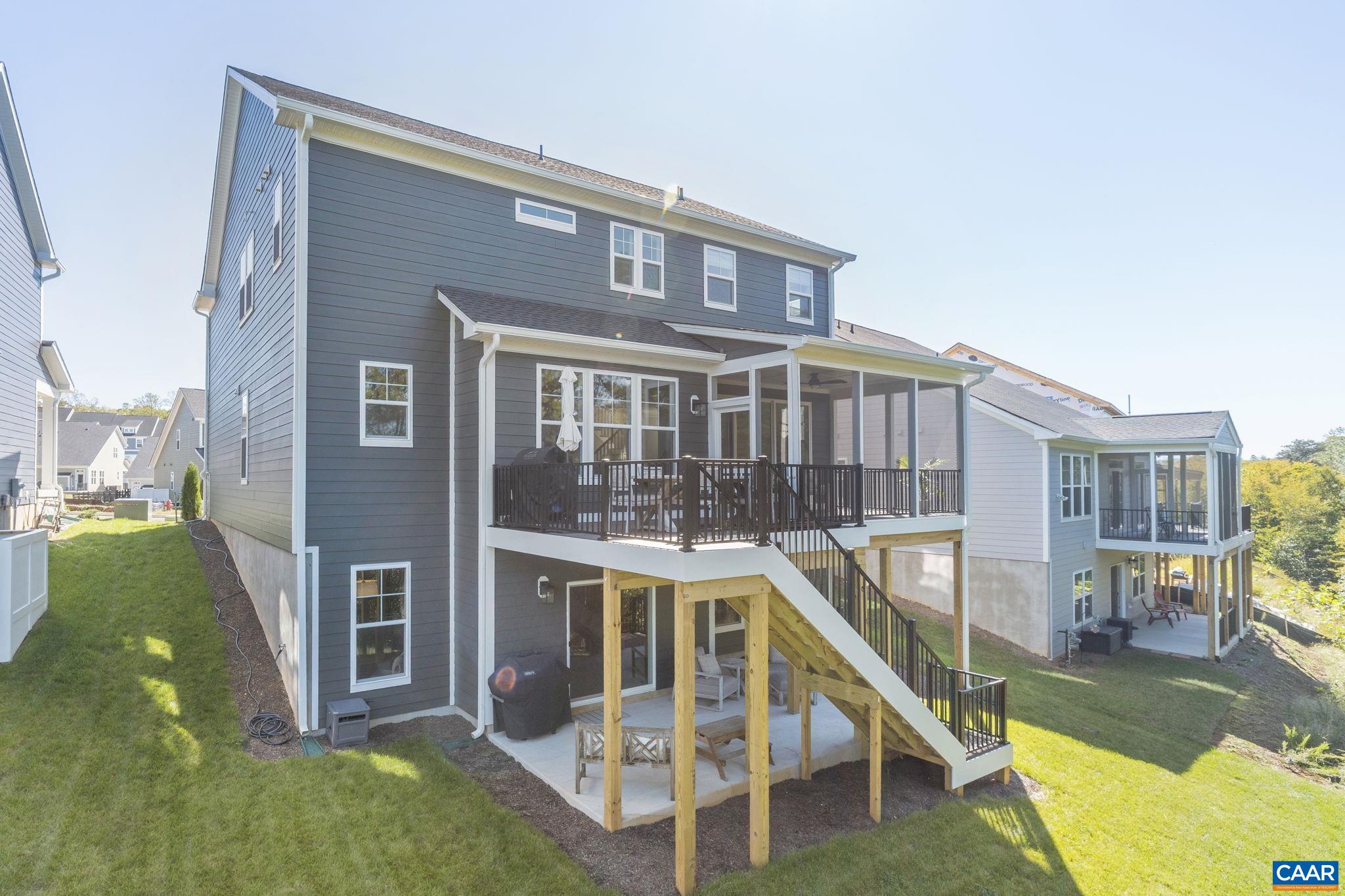 1169 SABLEWOOD DR