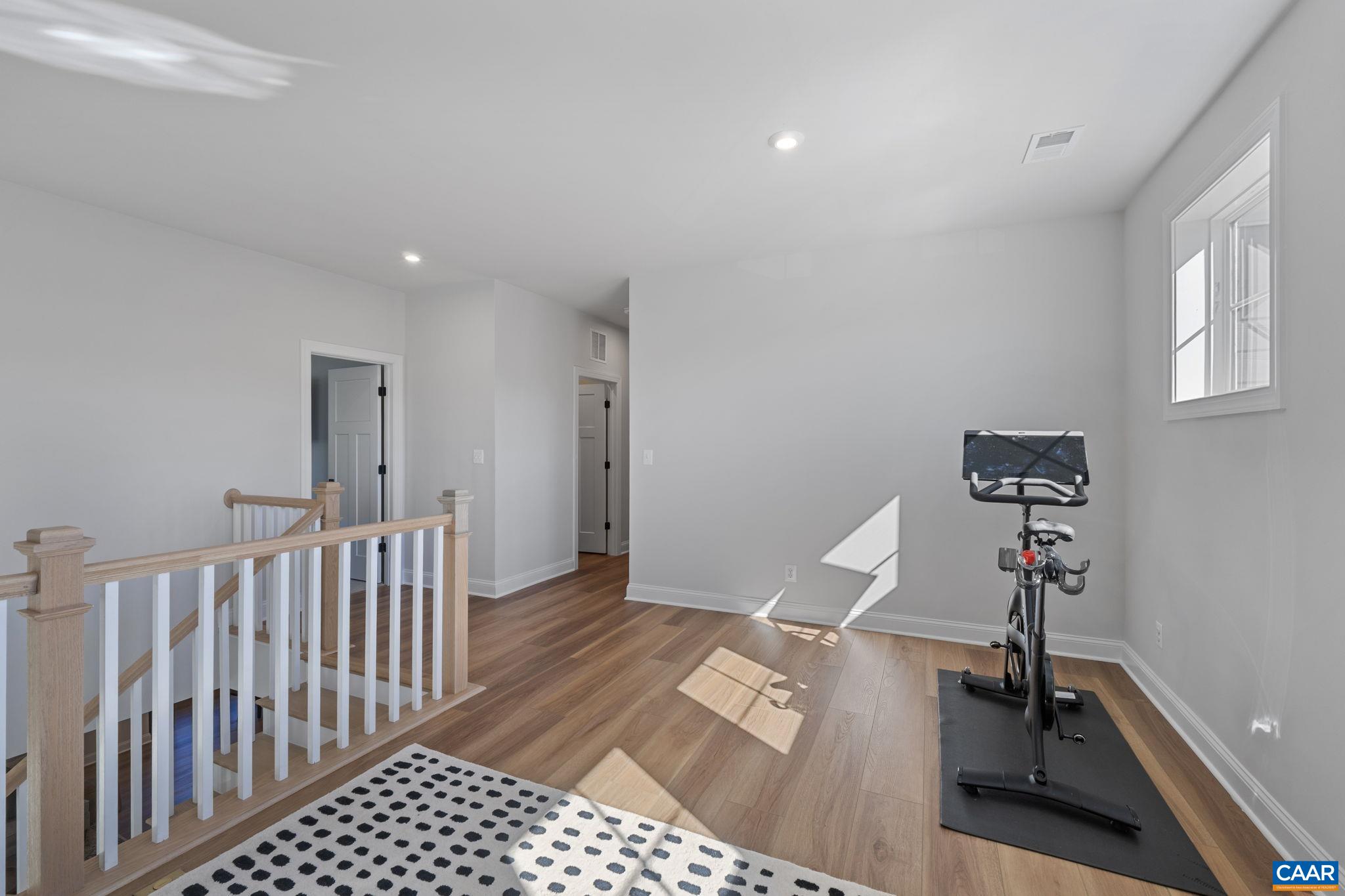 1169 SABLEWOOD DR