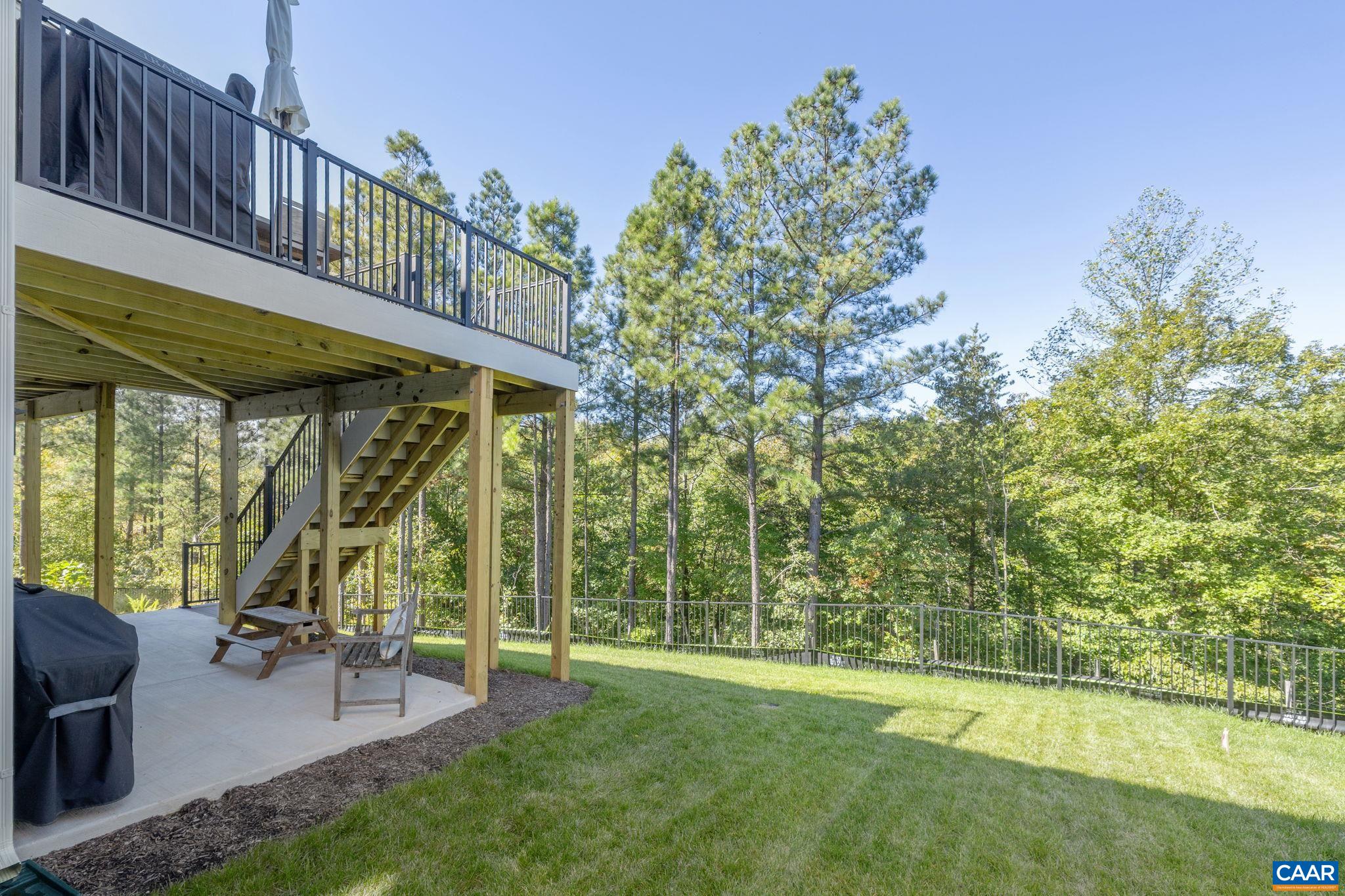 1169 SABLEWOOD DR