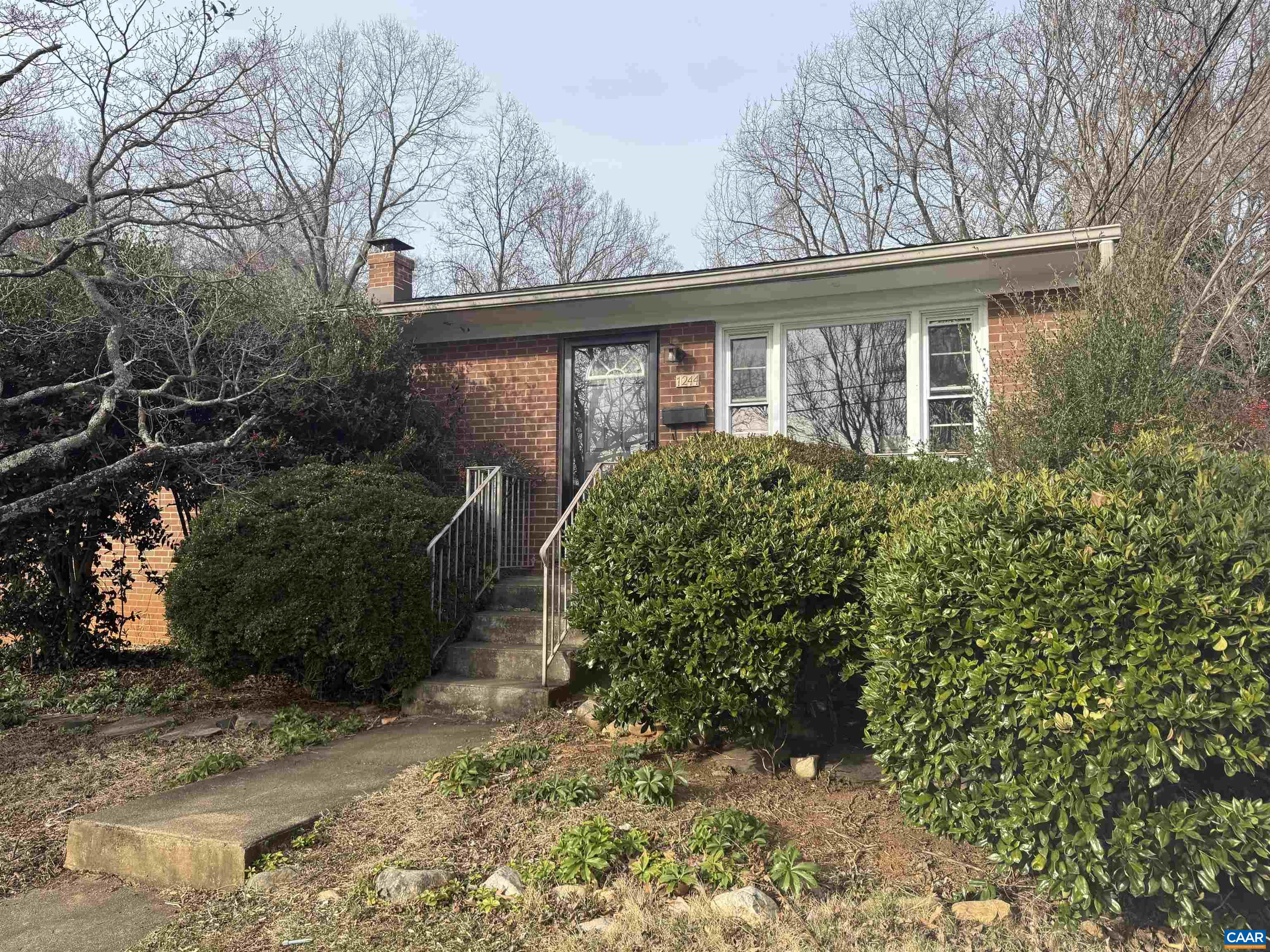 1244 HOLMES AVE