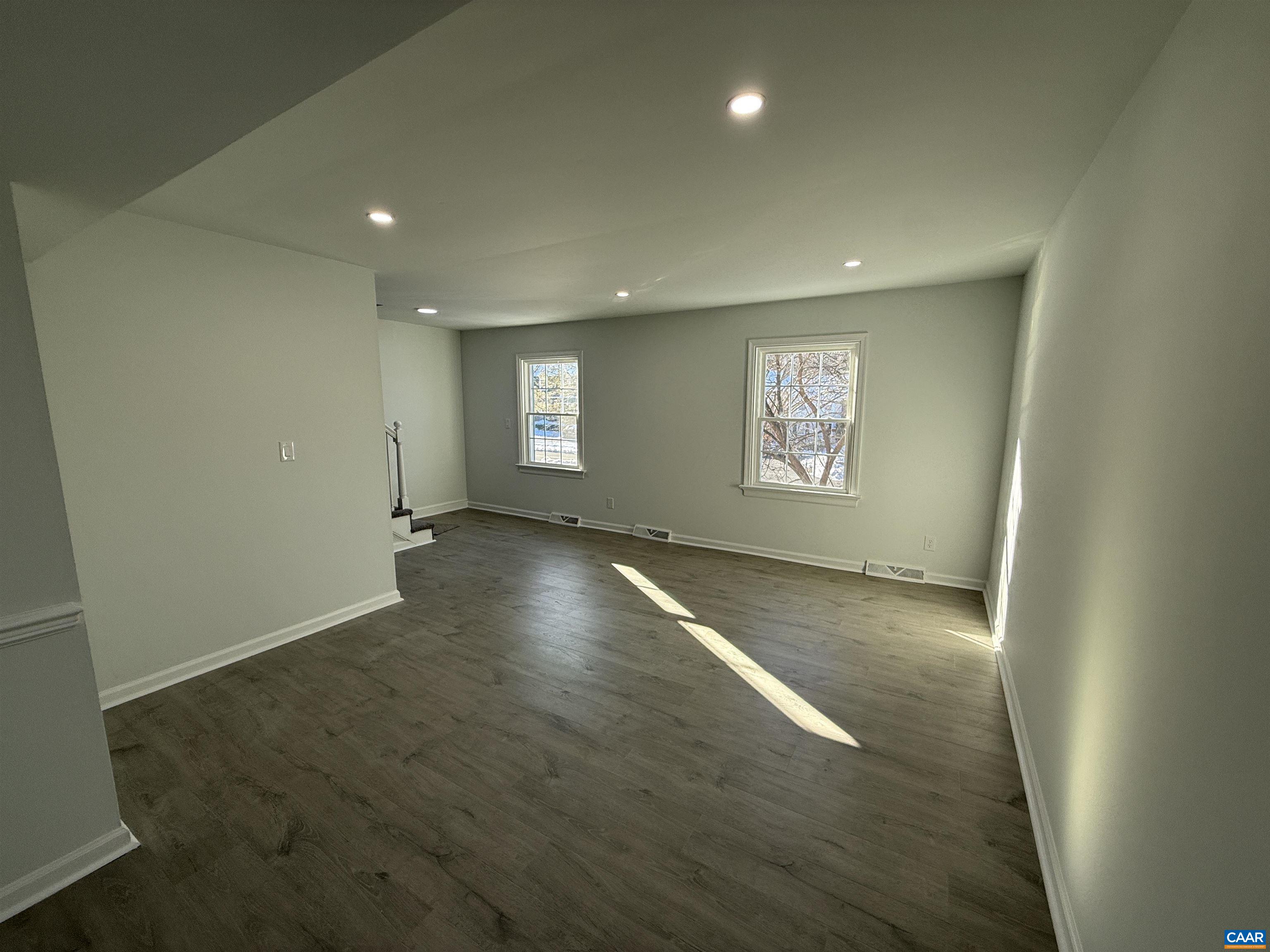 120 GEORGETOWN GREEN