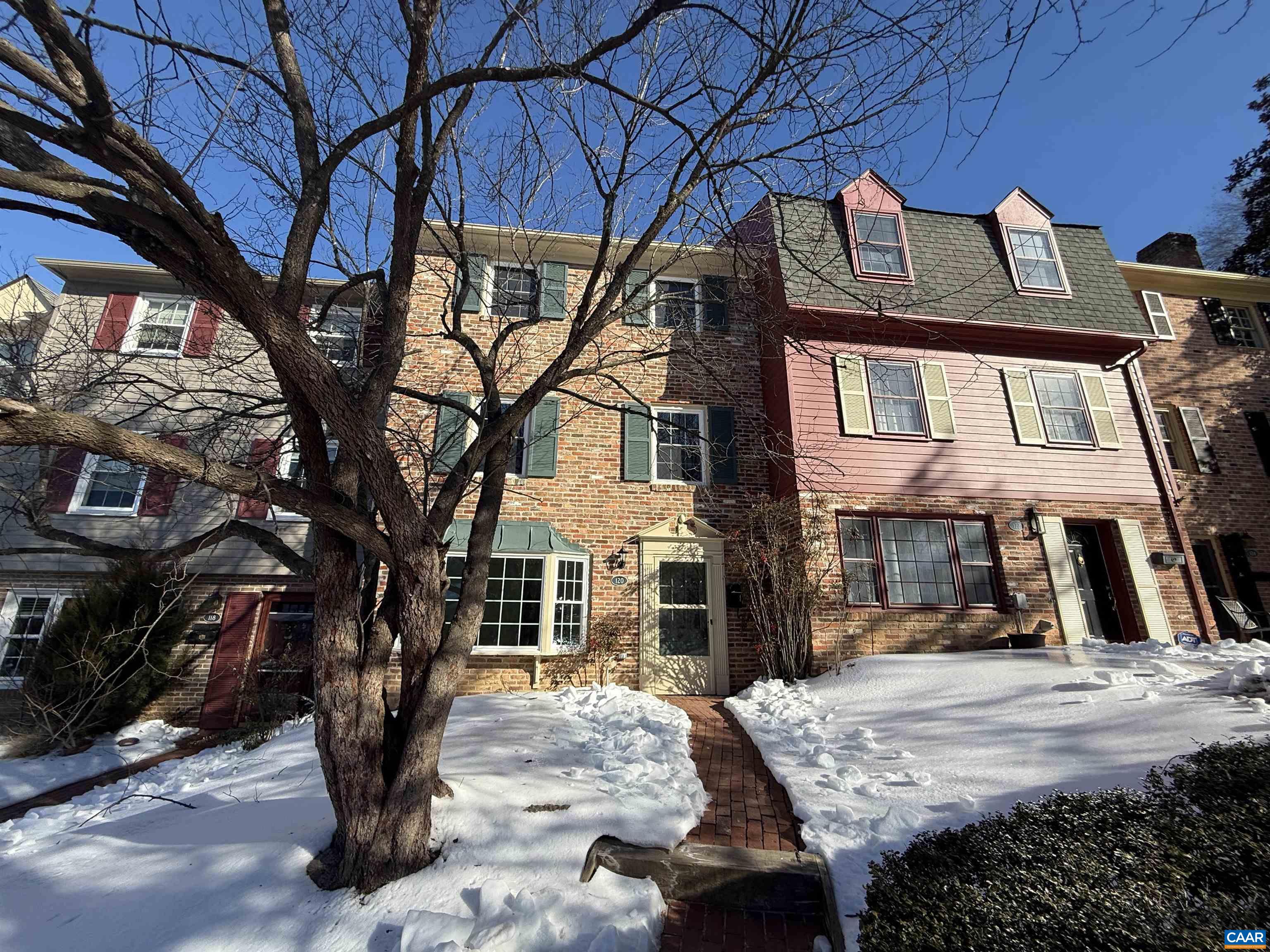 120 GEORGETOWN GREEN