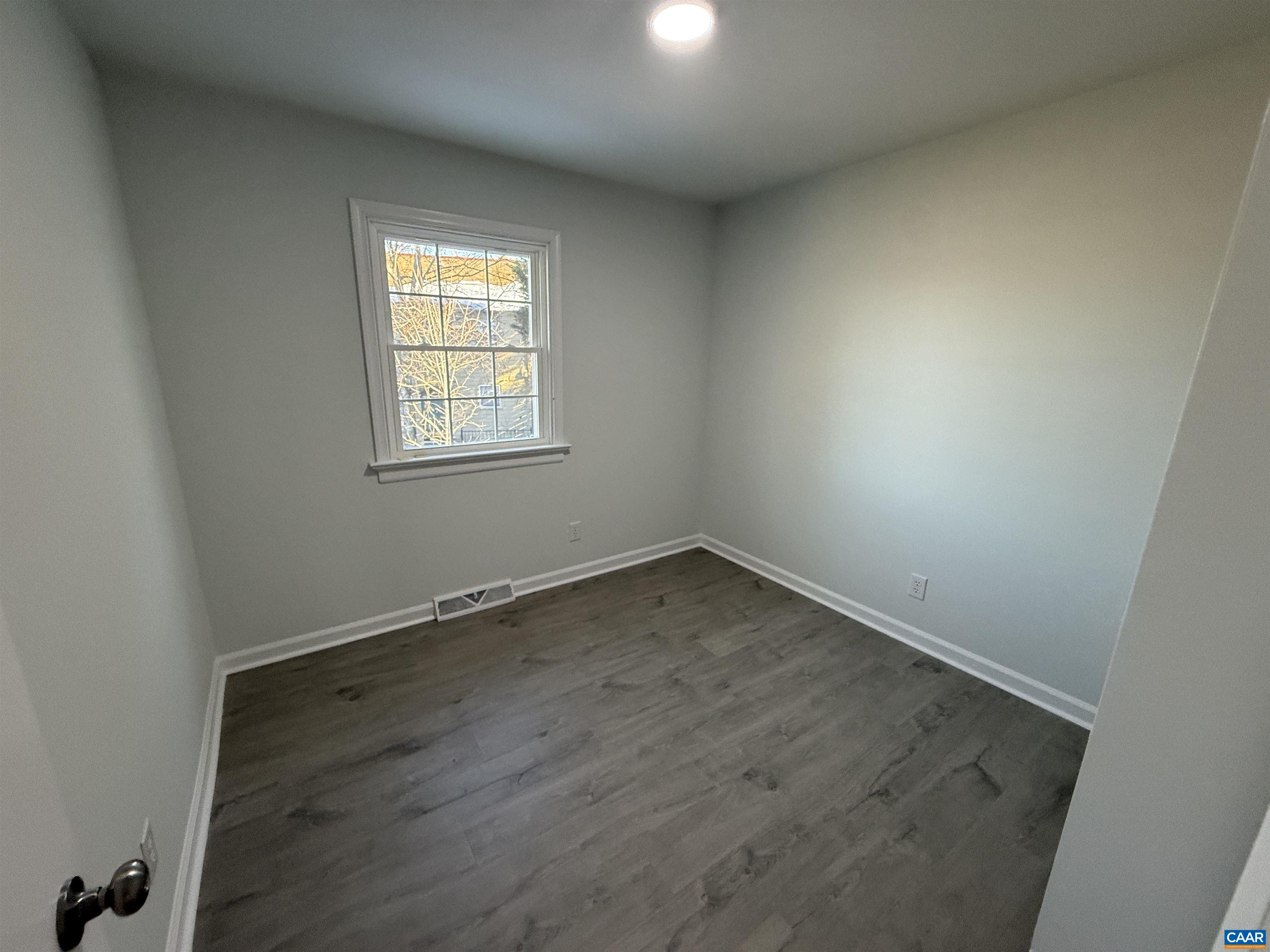 120 GEORGETOWN GREEN