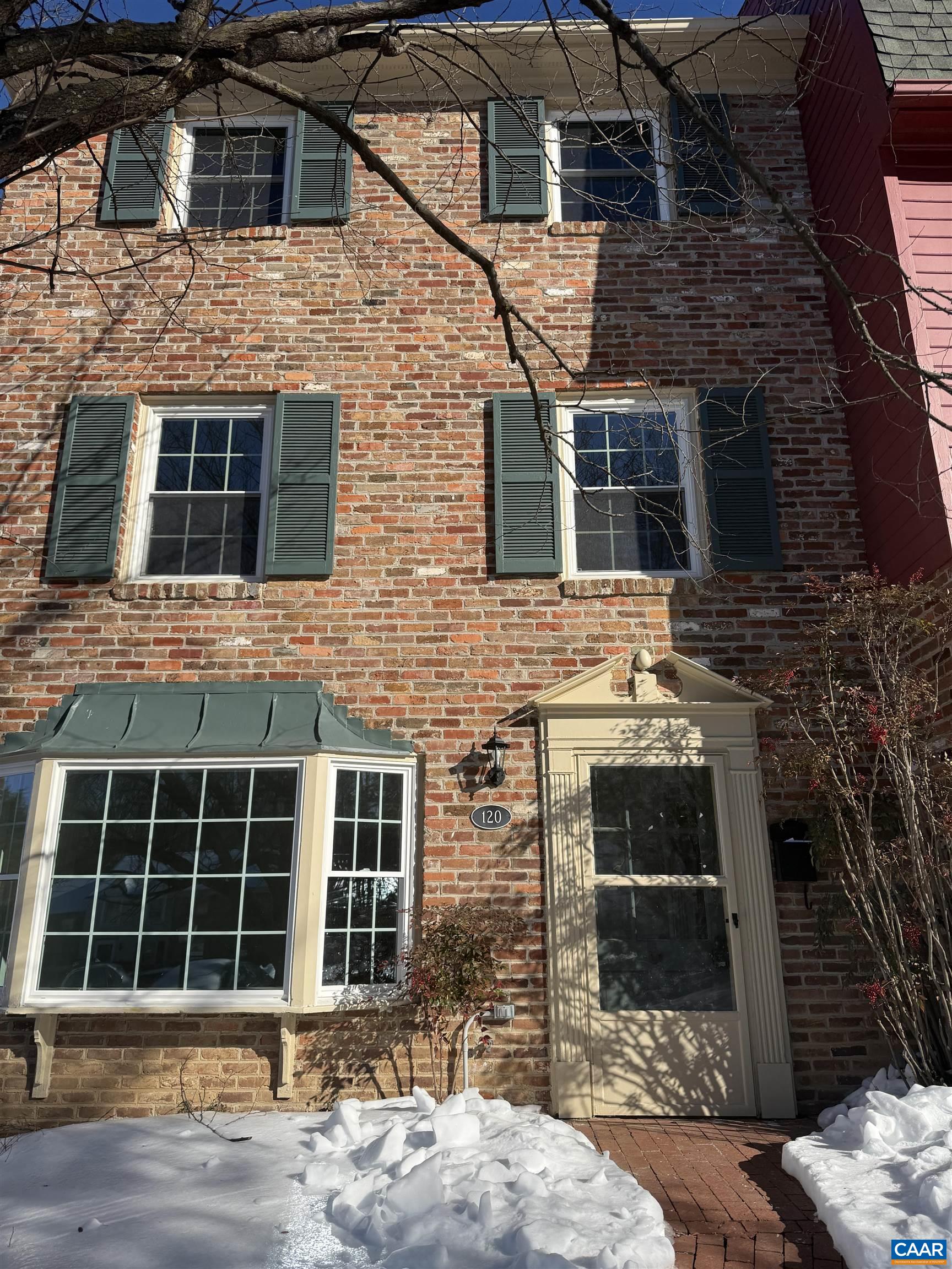 120 GEORGETOWN GREEN