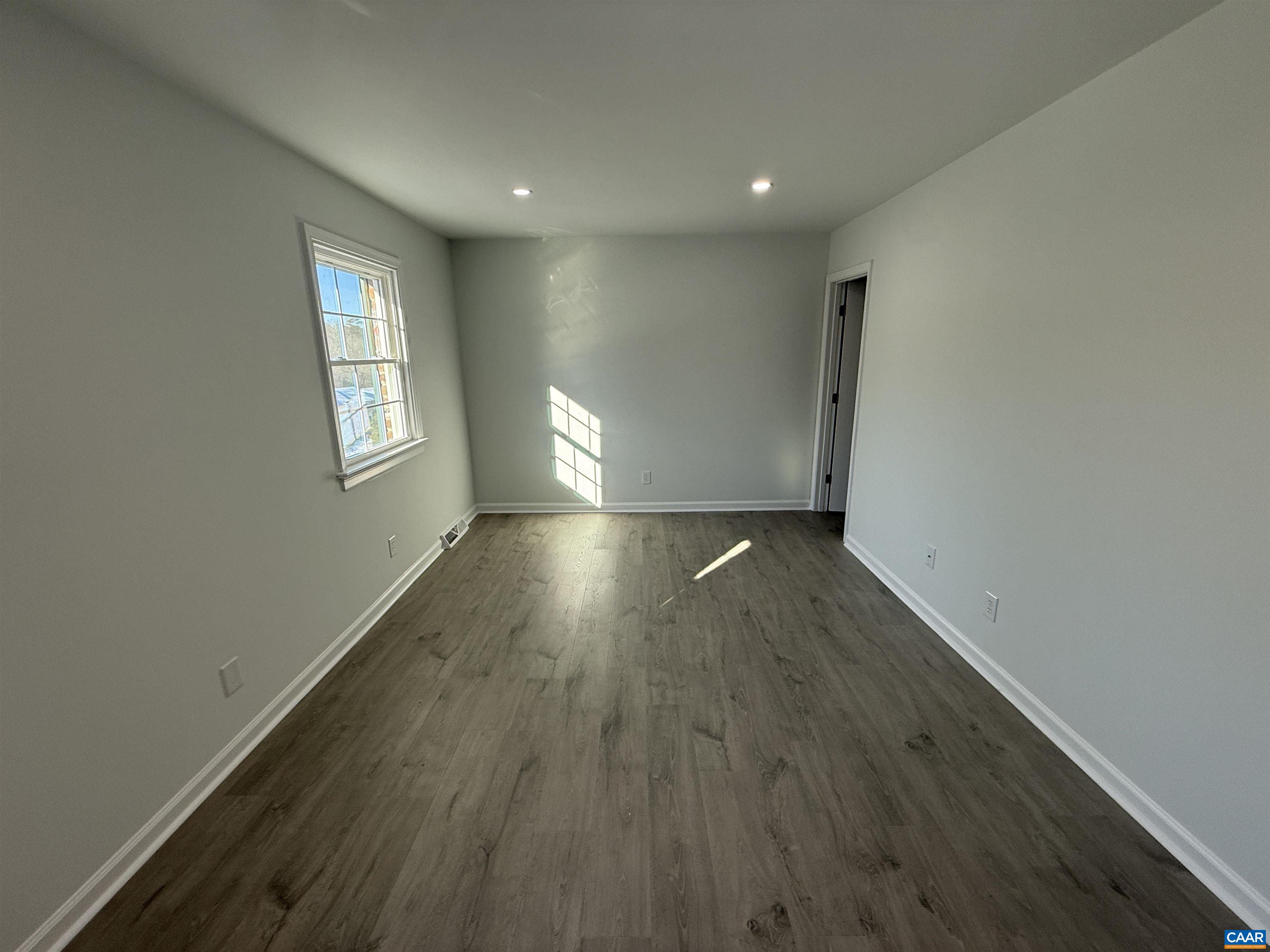 120 GEORGETOWN GREEN