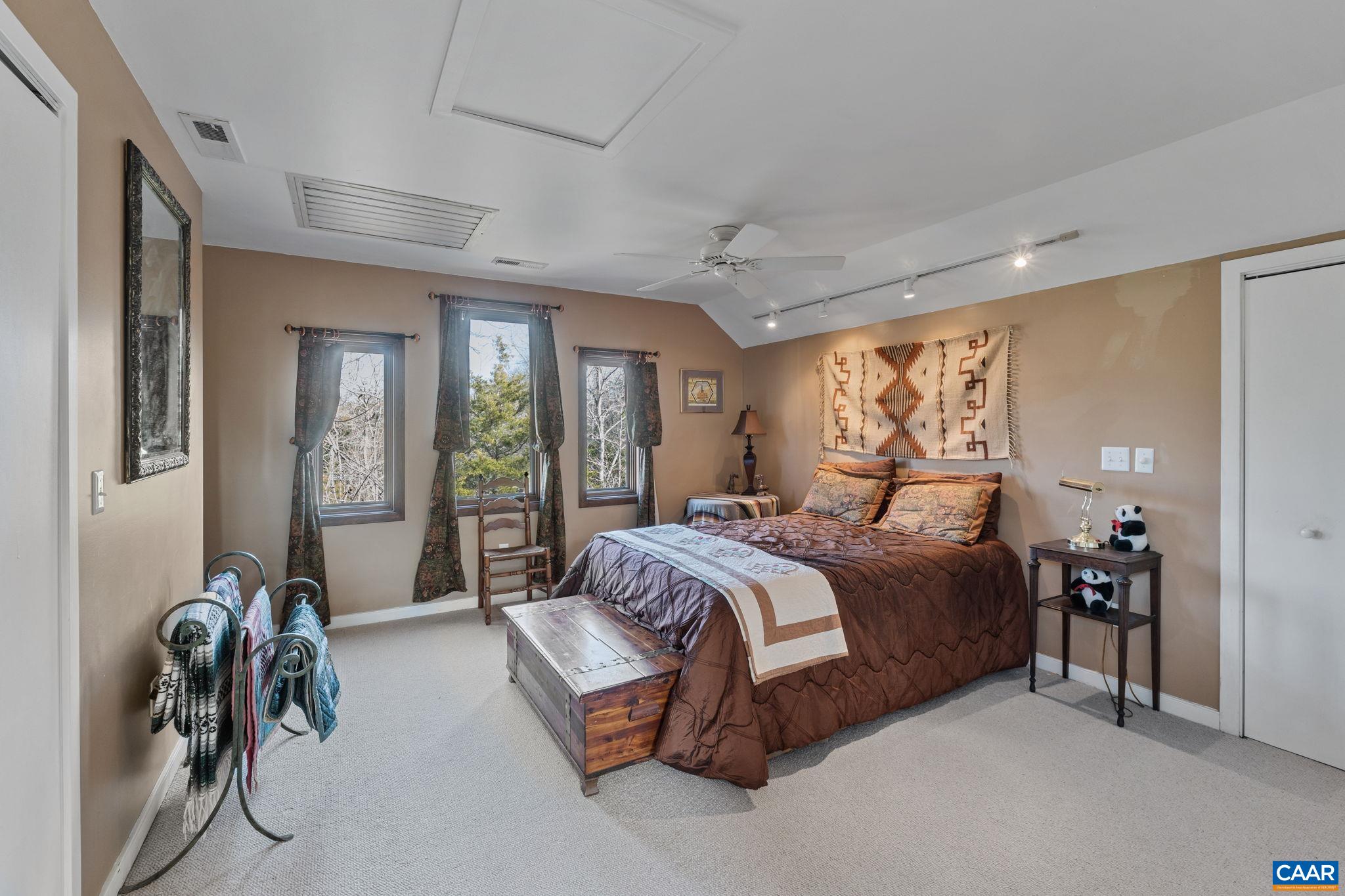 379 CEDAR MEADOW DR