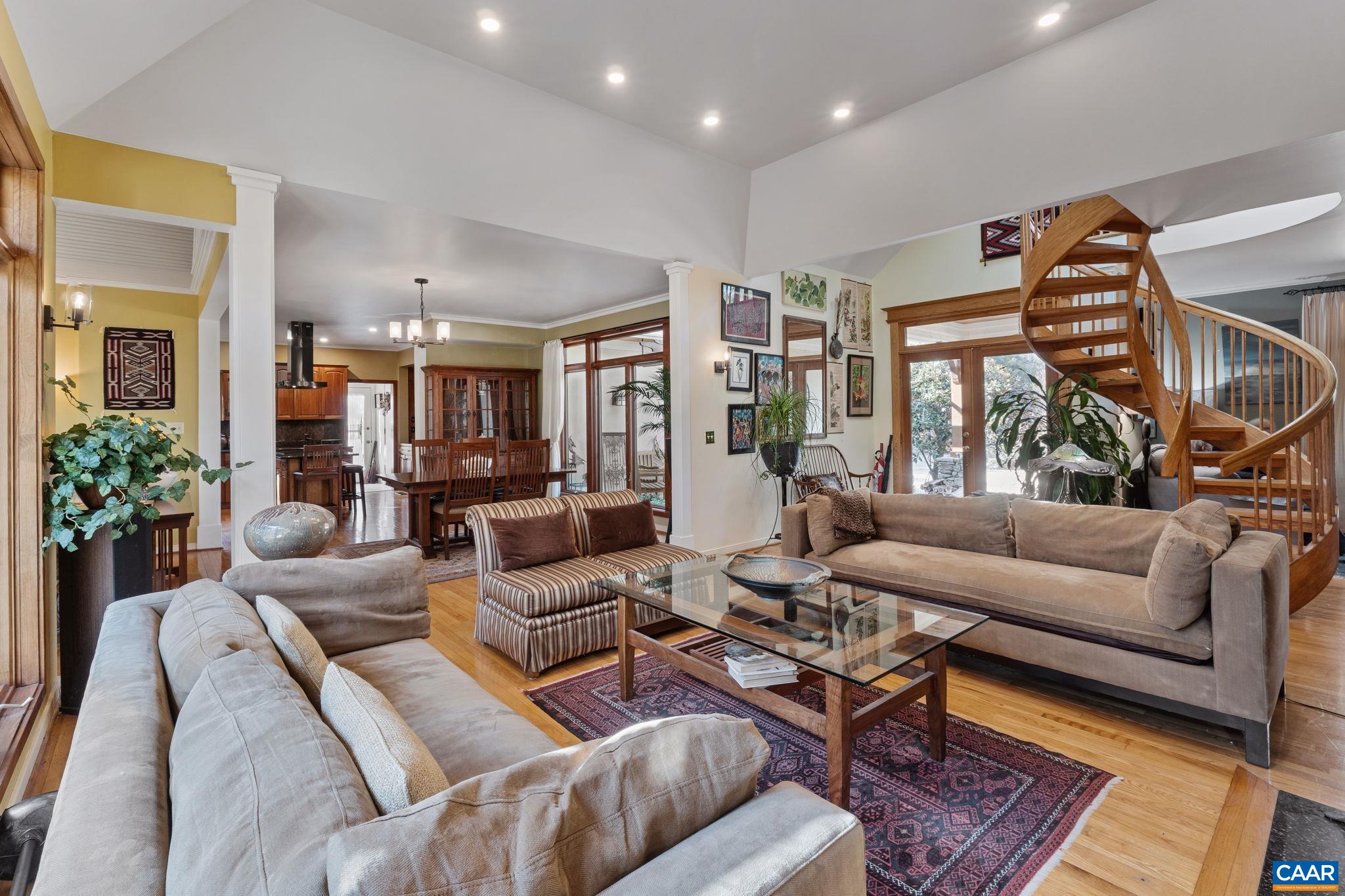 379 CEDAR MEADOW DR