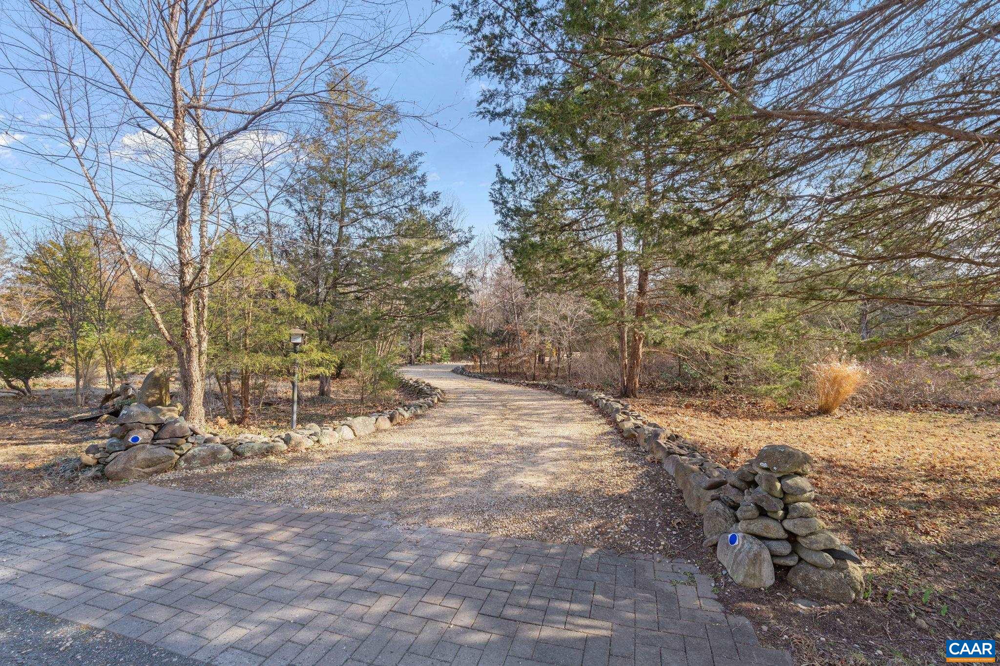379 CEDAR MEADOW DR