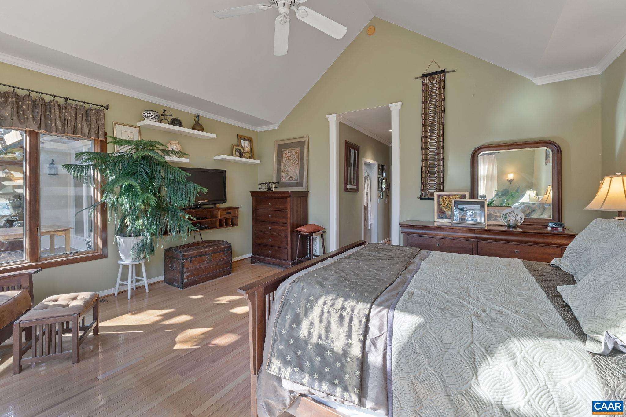 379 CEDAR MEADOW DR