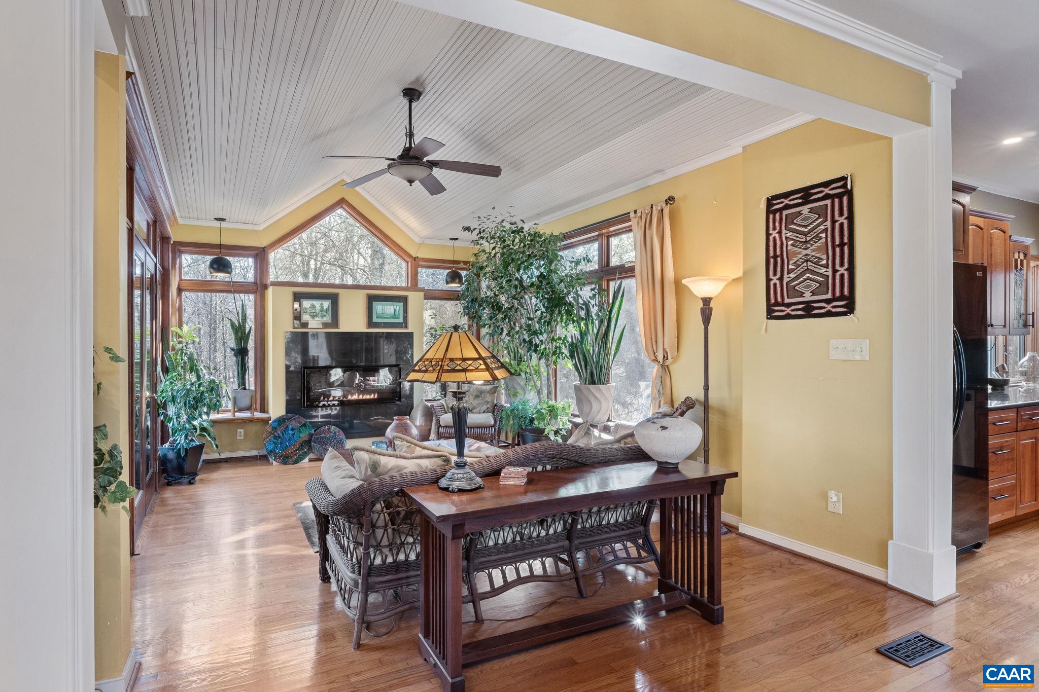 379 CEDAR MEADOW DR